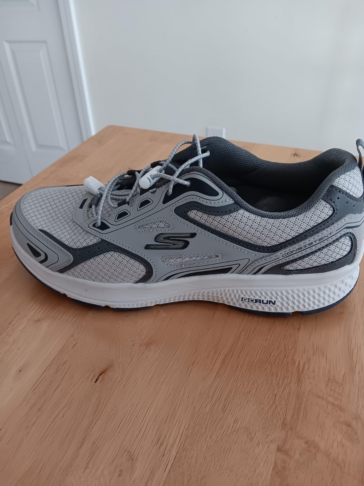 Skechers Men's Go Run Consistent - Athletic Workout Running Walking Shoe Sneaker with Air Cooled Foam customer photo 1