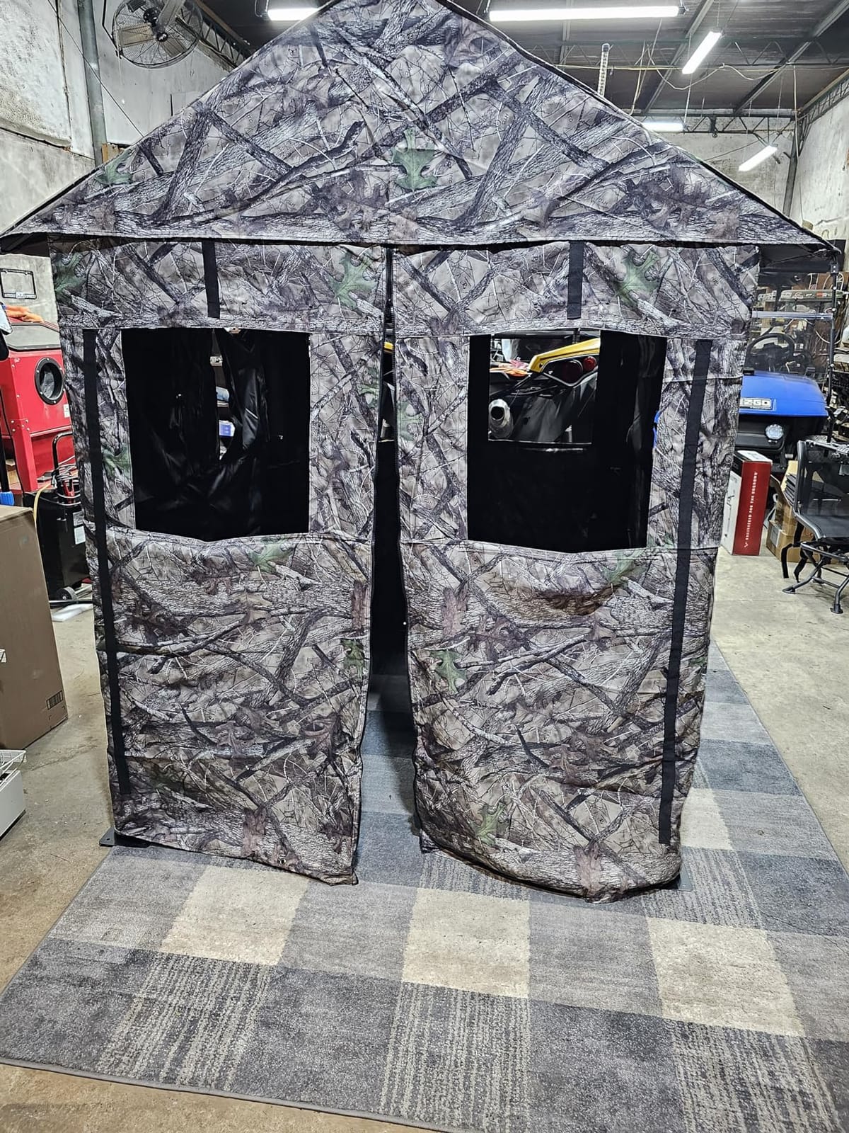 Hunting Blind for Deer Hunting – Heavy-Duty Steel Frame, 8 Shoot-Through Windows, Durable 300D Oxford Fabric, Full Visibility Ground Blind for Bow and Gun Hunters customer photo 1