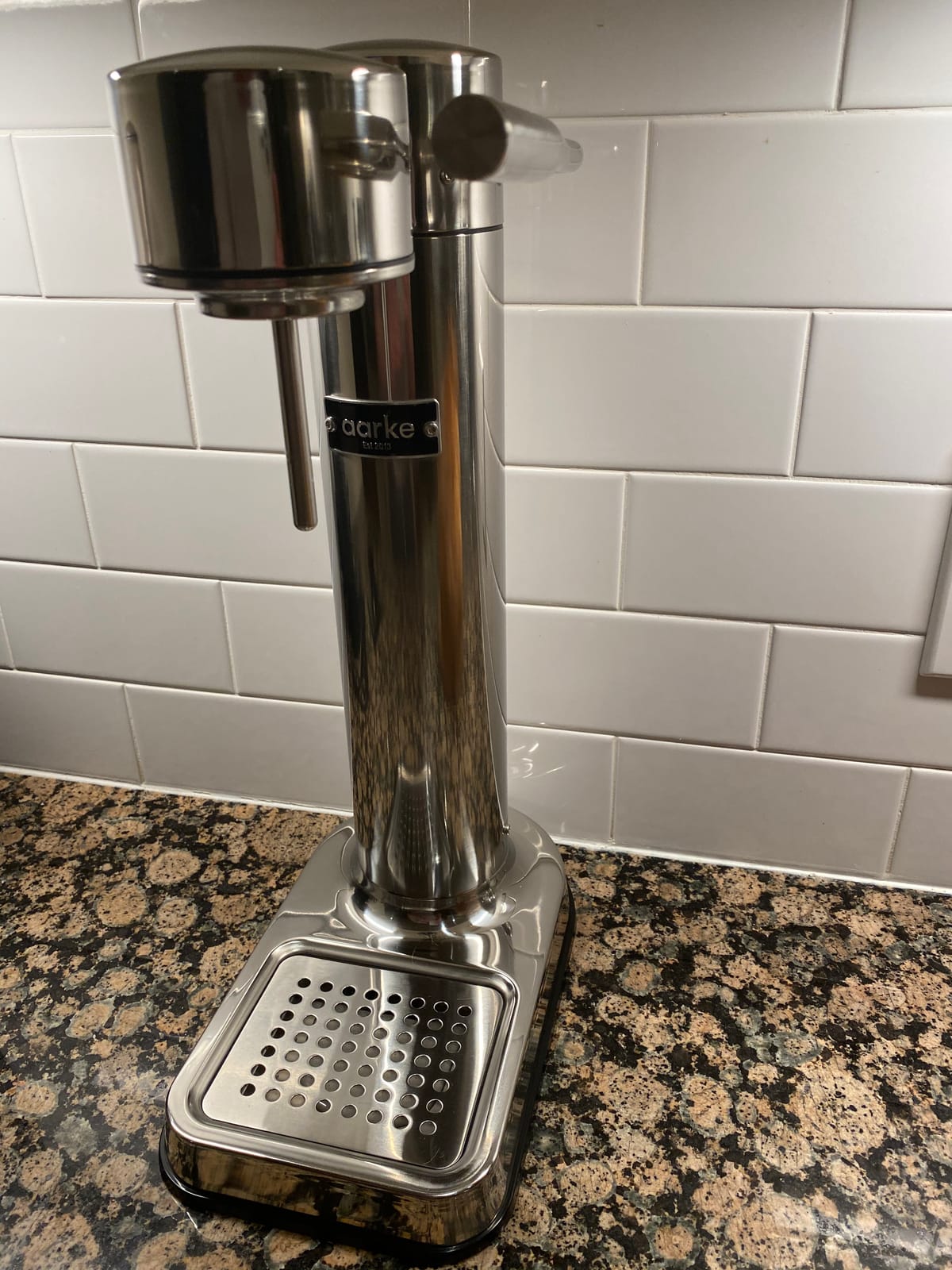 Aarke Carbonator 3 - Premium Sparkling Water Maker, Matte Black | Stainless Steel, Cordless Soda Maker for Home, Carbonated Water Machine, BPA-free PET Bottle Included customer photo 2