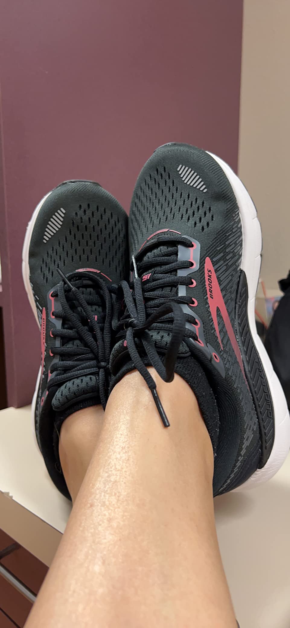 Brooks Women's Addiction GTS 15 Running Shoe customer photo 1