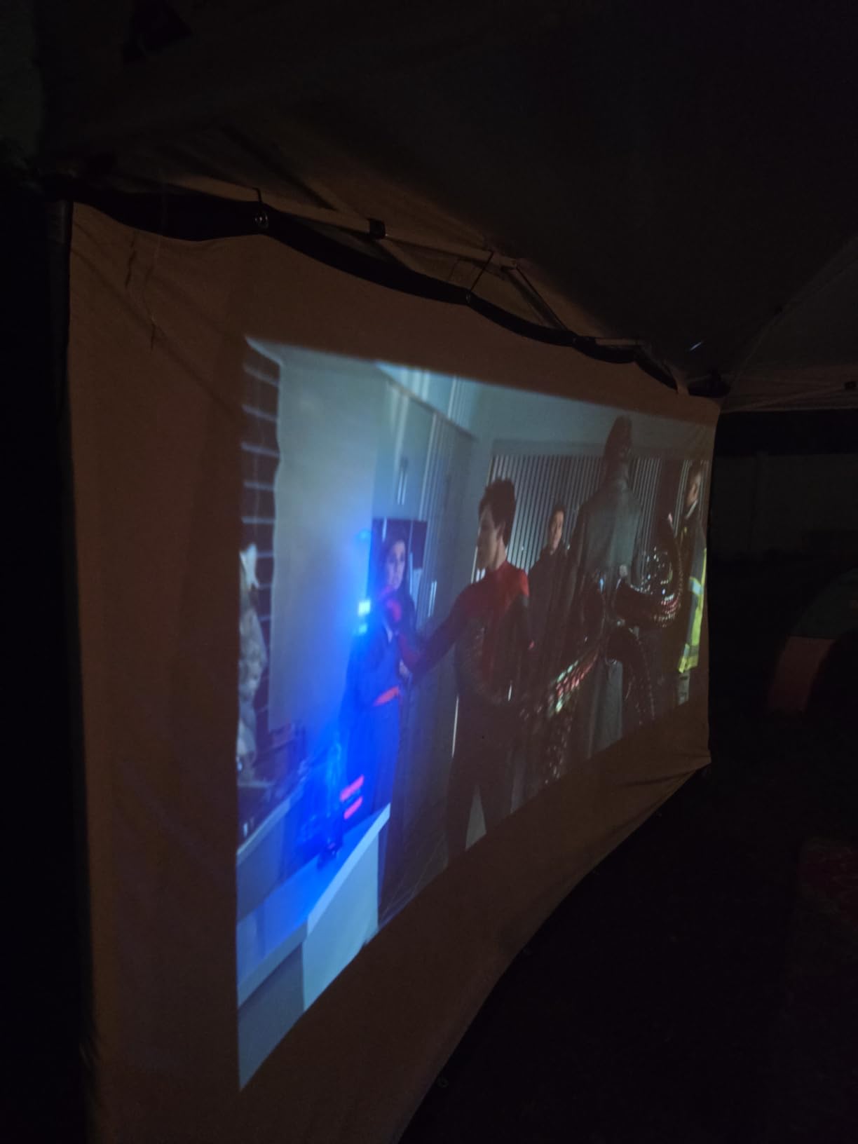 AAJK 150inch Outdoor Projector Screen Anti Crease Portable Movie Screen customer photo 2