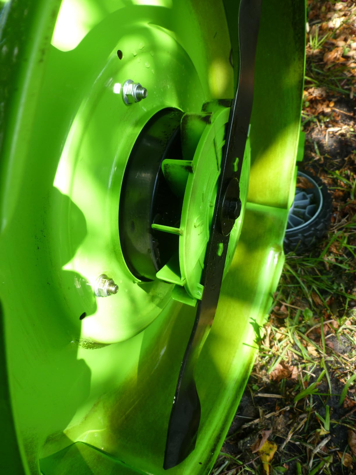 Greenworks 40V 19in Push Lawn Mower, 4.0 Ah Battery and Charger customer photo 2