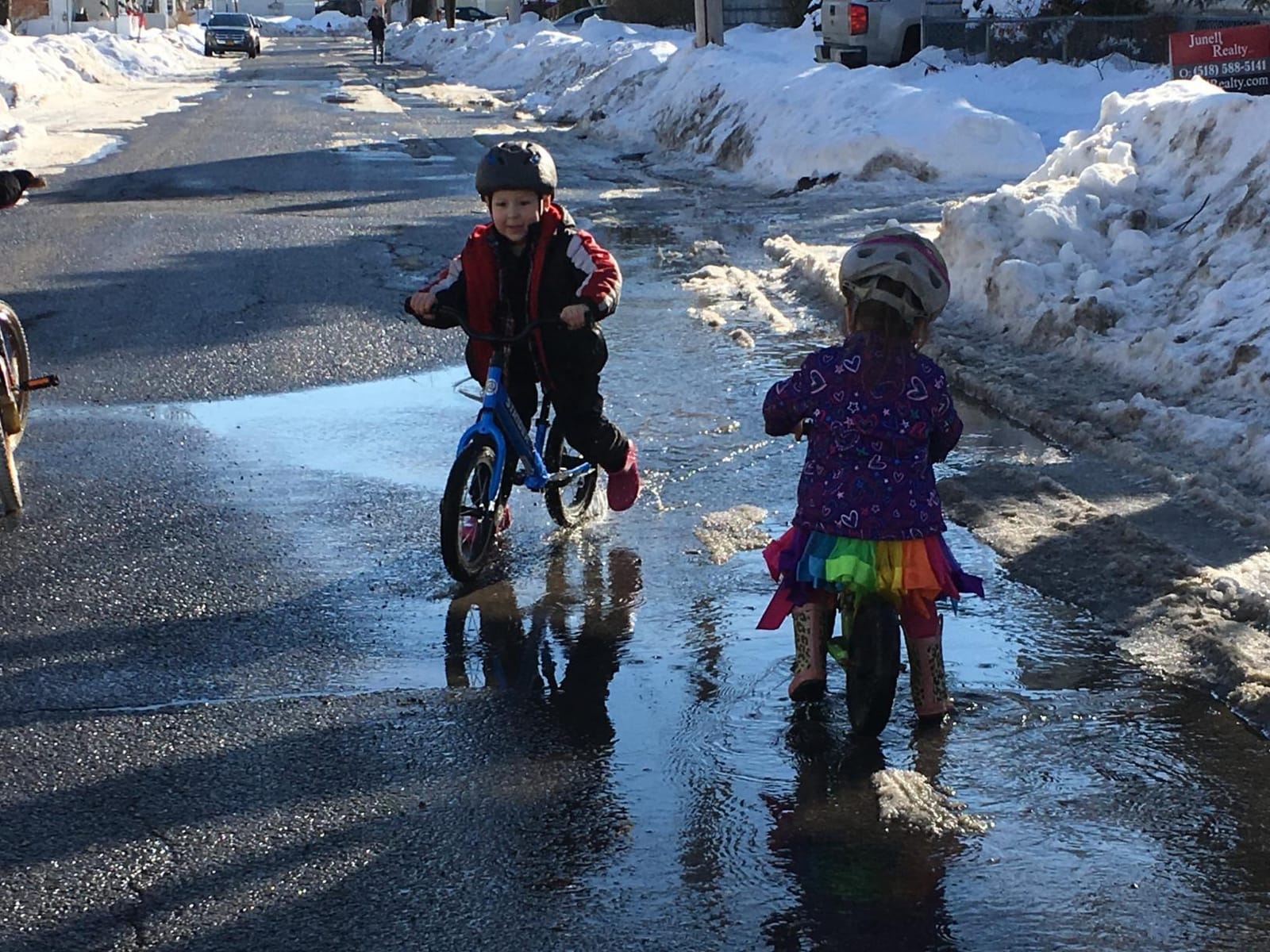 Strider 14x Classic Balance Bike for Kids Ages 3–6 Years, Tangerine customer photo 1