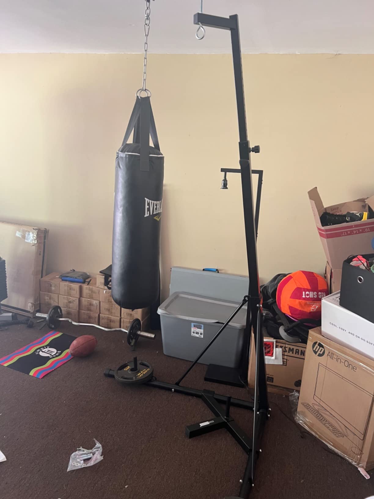 VIVOHOME Height Adjustable Foldable Heavy Duty Boxing Punching Bag Stand Steel Sandbag Rack Freestanding Up to 132 lbs for Home Fitness Stable customer photo 2