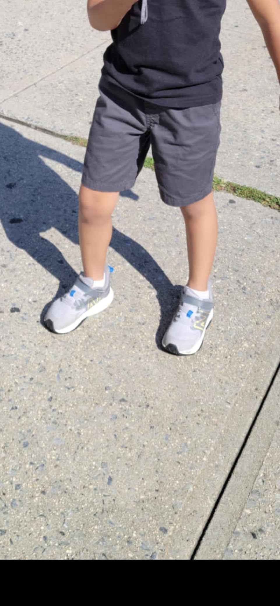 New Balance Kids' Rave Run V2 Hook and Loop customer photo 1