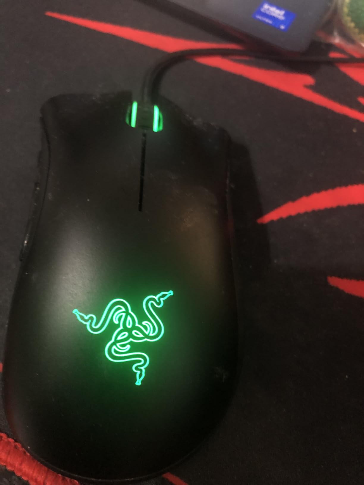 Razer DeathAdder Essential Ergonomic Wired Gaming Mouse, Black customer photo 1