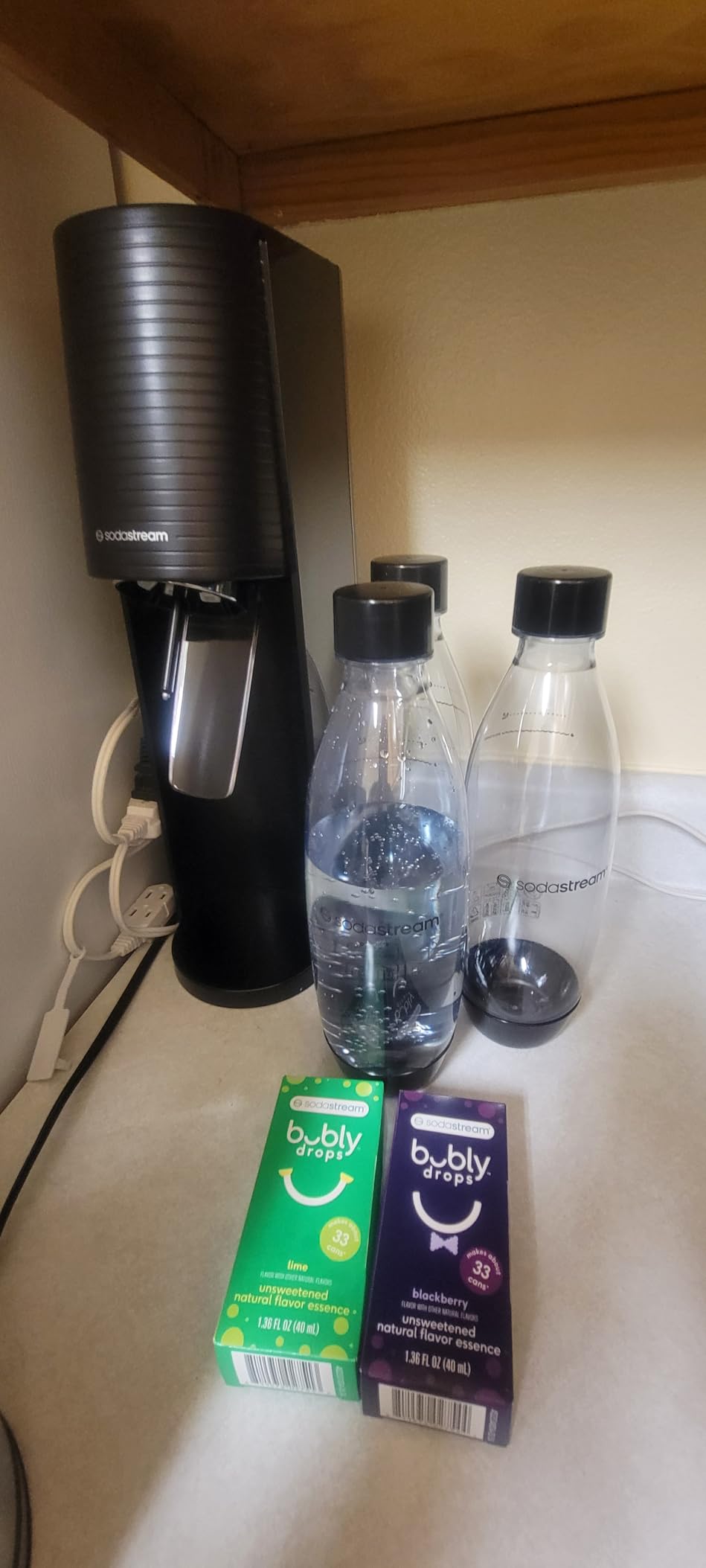 SodaStream TERRA Sparkling Water Maker, Value Bundle, CQC CO2 System, Includes 2 Quick Connect 60L CO2 Cylinders, 3 Dishwasher Safe BPA Free Bottles, 2 bubly Flavor Drops, Make your own Pepsi, Black customer photo 1