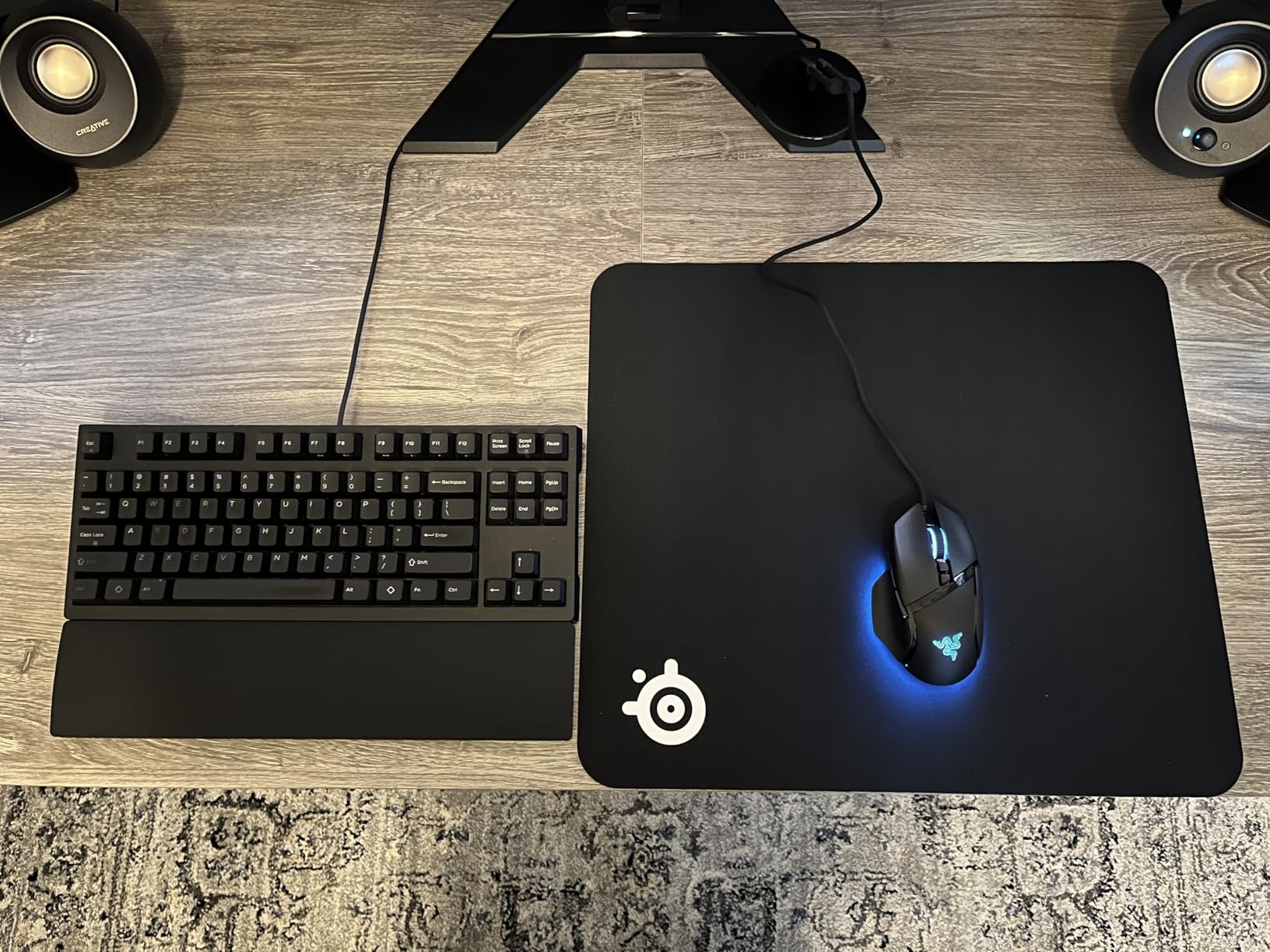 Razer Basilisk V3 Customizable RGB Wired Ergonomic Gaming Mouse, Black customer photo 1