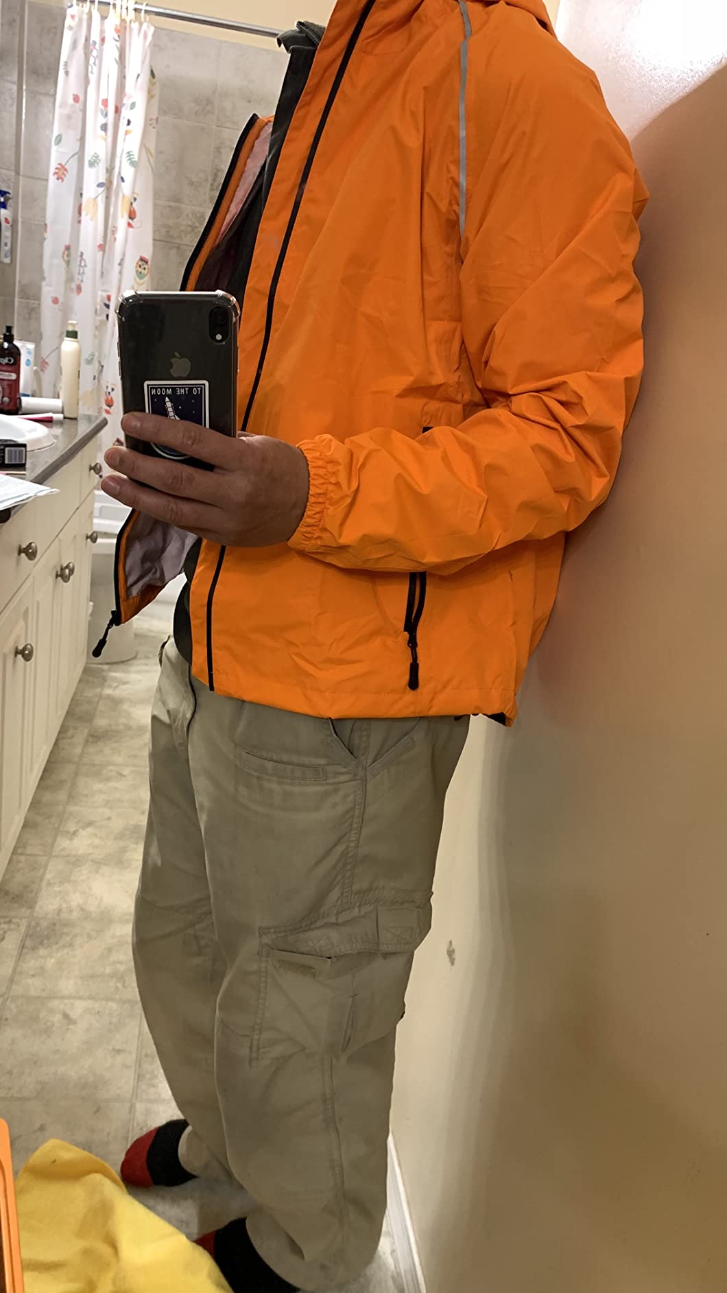 Hugut Men's Cycling Running Rain Jacket Lightweight Waterproof Biking Hiking Windbreaker Raincoat Reflective Packable customer photo 2