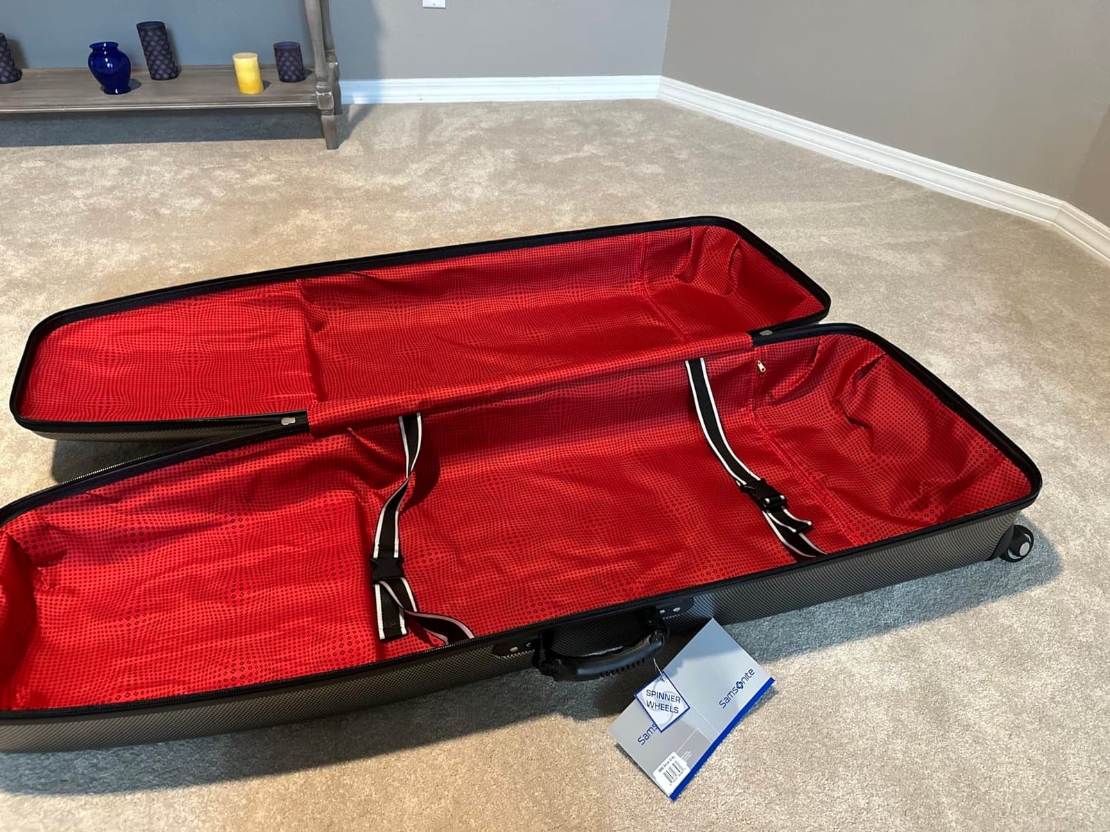 Samsonite Tour Deluxe Golf Hard Case Golf Travel Bag, Lightweight & Durable ABS Shell, 360 Degree Multi-Directional Wheels customer photo 1