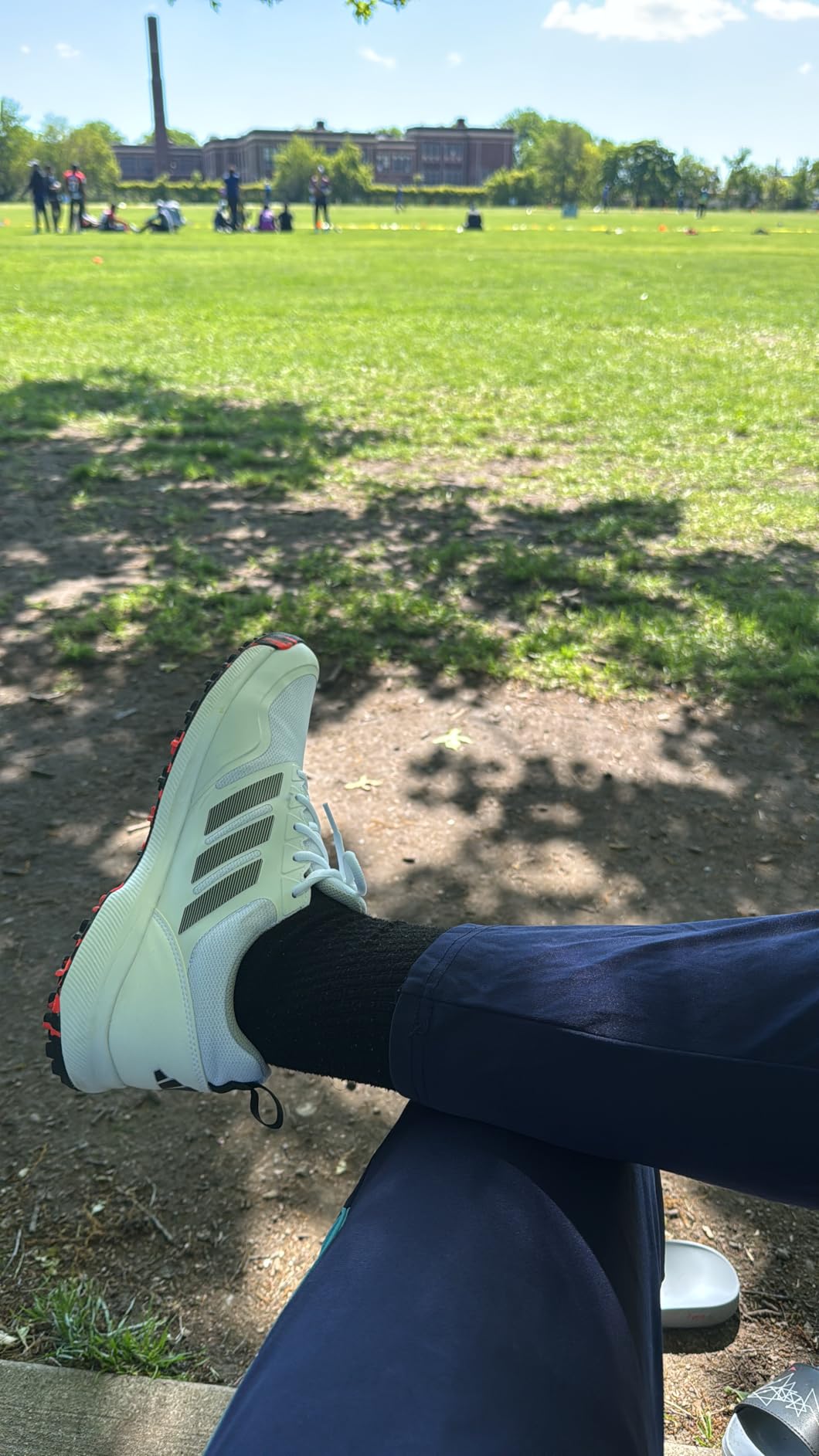 adidas Men’s Tech Response 3.0 Spikeless Golf Shoes customer photo 2