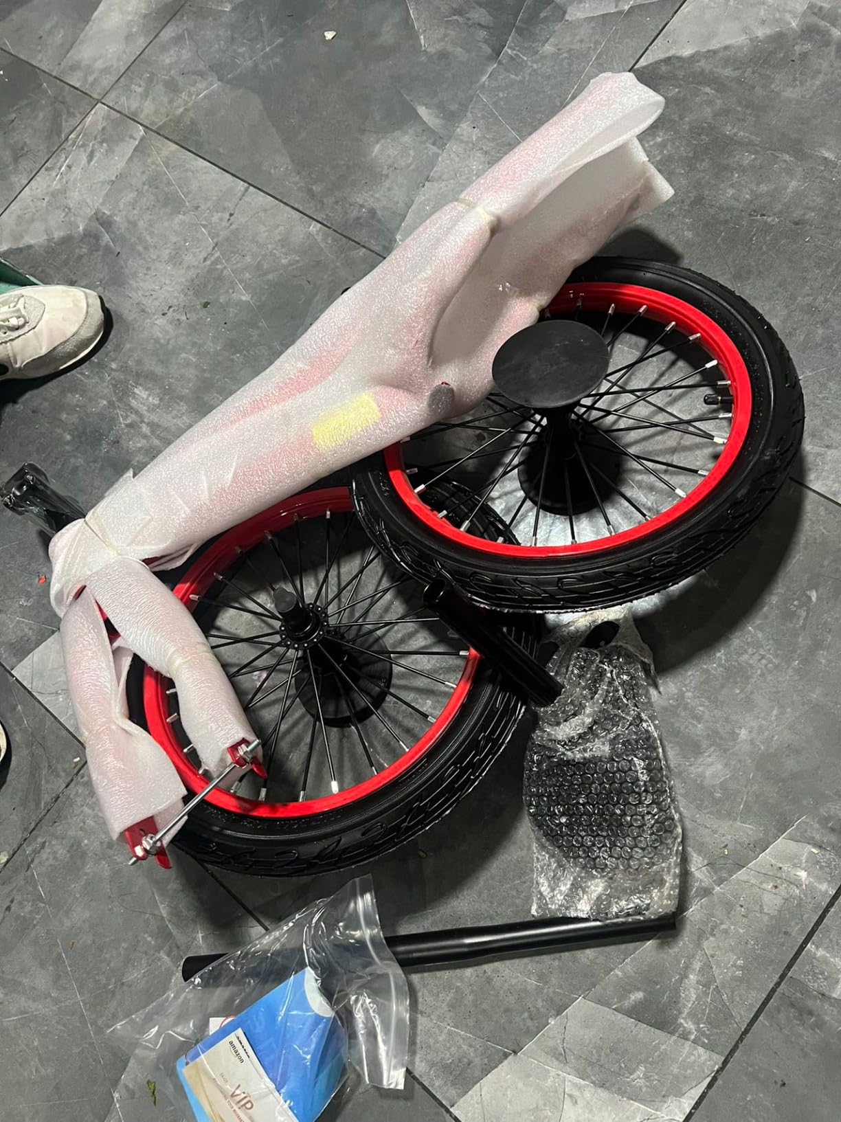 16 Inch Balance Bike for Big Kids Aged 4-8 Boys & Girls customer photo 1