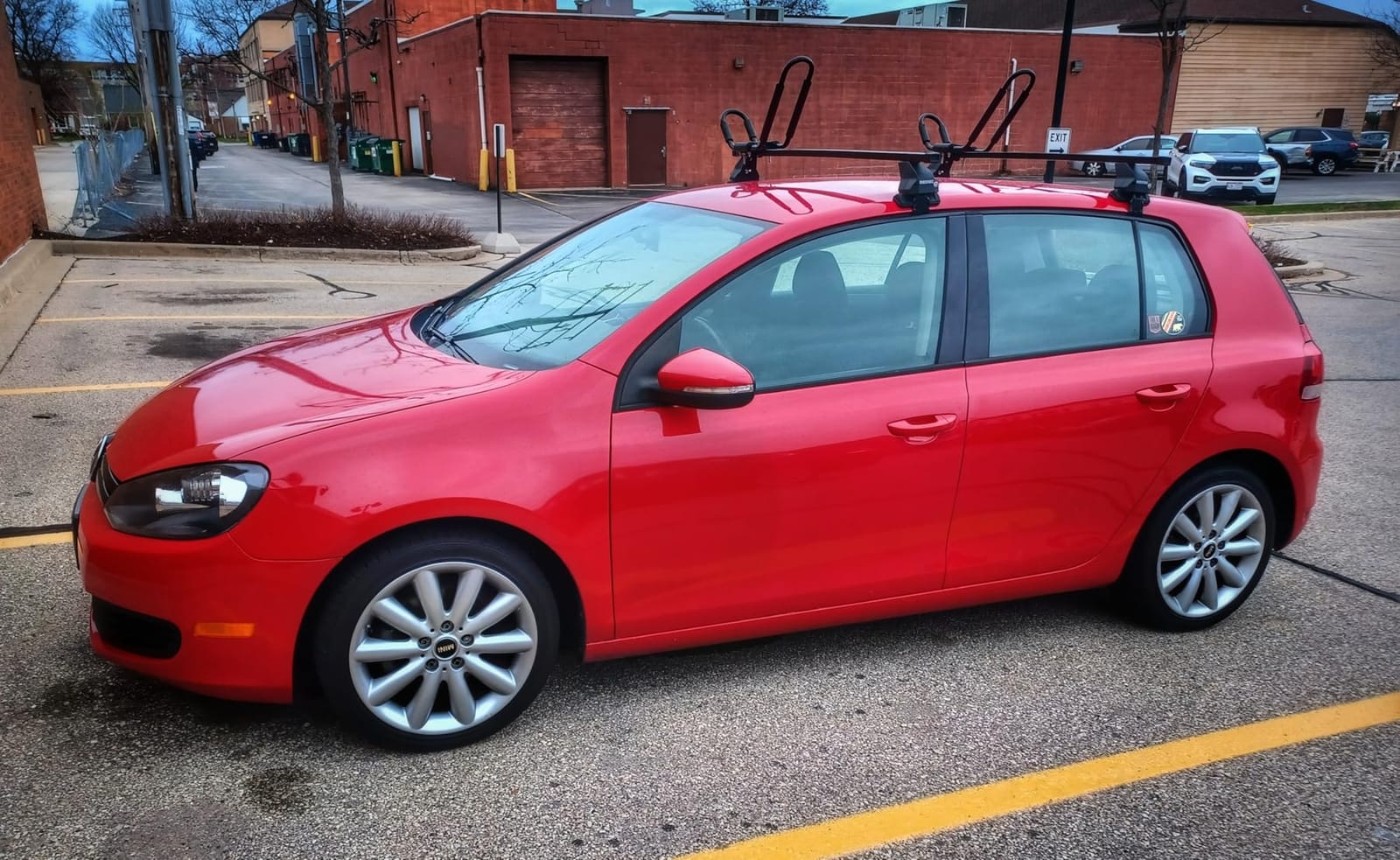 OMAC Roof Rack Cross Bars for VW Golf R Mk8 2022-2024 Lockable 110Lbs Steel Black 2Pcs fits Cargo Carriers Kayak Canoe Bike Snowboard customer photo 1