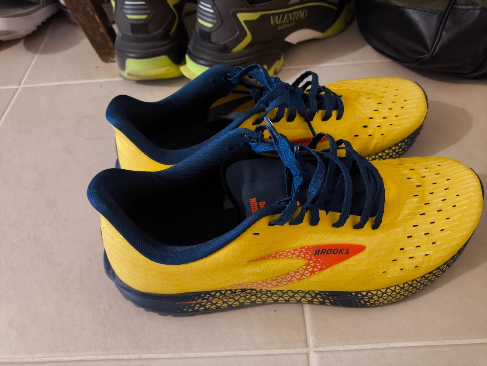 Brooks Men's Hyperion Tempo Road Running Shoe customer photo 2