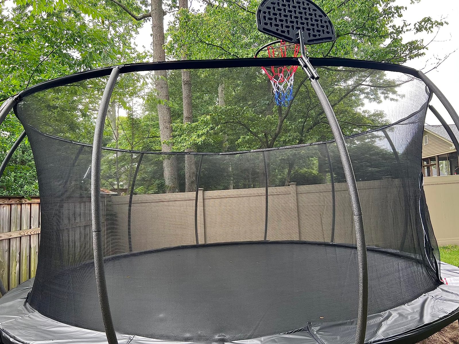 1500LBS Capacity No-Gap Design 8 10 12 14 15 16 FT Recreational Jumper with Enclosure Net, Wind Stakes & Basketball Hoop, ASTM Approved, Perfect for Kids & Adults Family Outdoor Backyard Fun customer photo 1