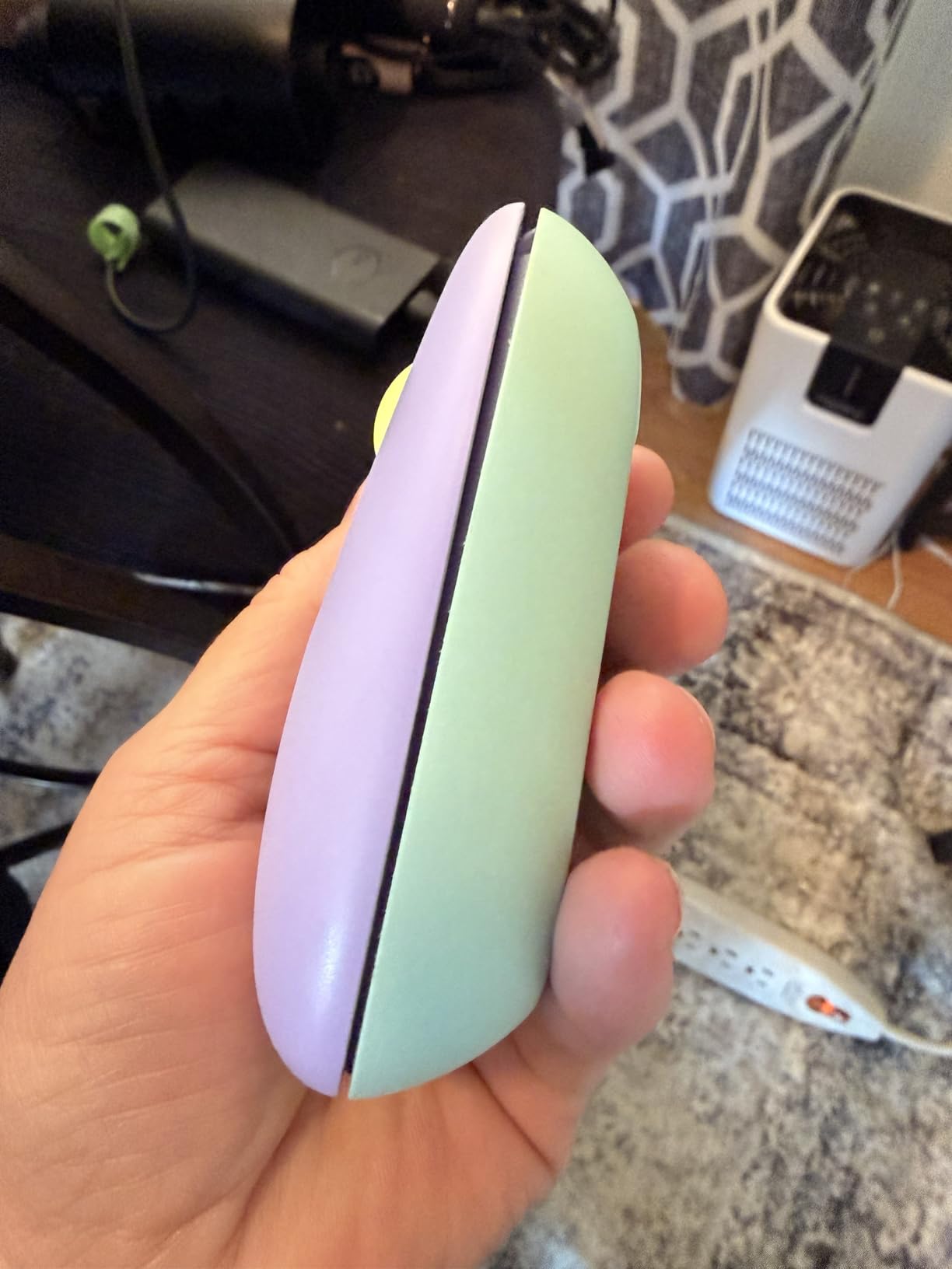 Logitech POP Mouse, Compact and Portable Wireless Bluetooth Mouse - Mist customer photo 1