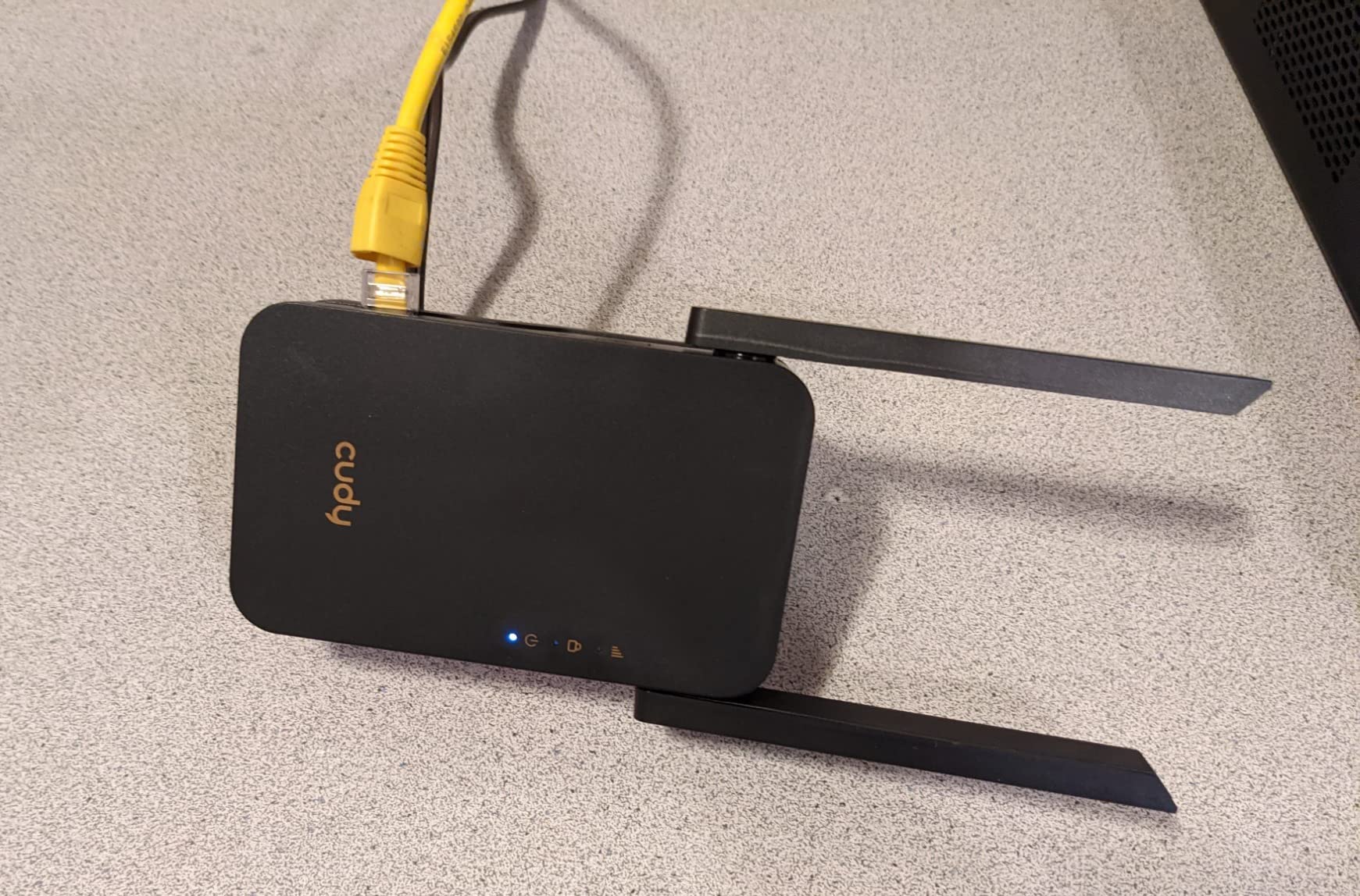 Cudy AX3000 Wi-Fi 6 Repeater Gigabit Range Extender, 3 in 1 Mode, RE3000 customer photo 1