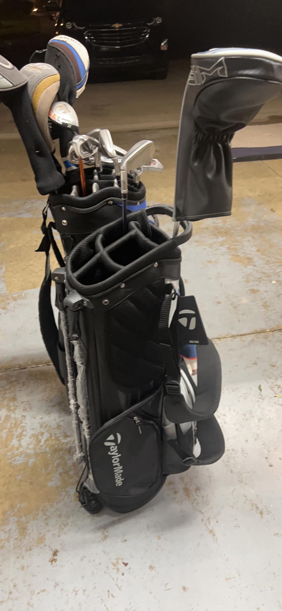 Taylormade Taylormade Golf 2023 Classic Stand Golf Bag customer photo 1