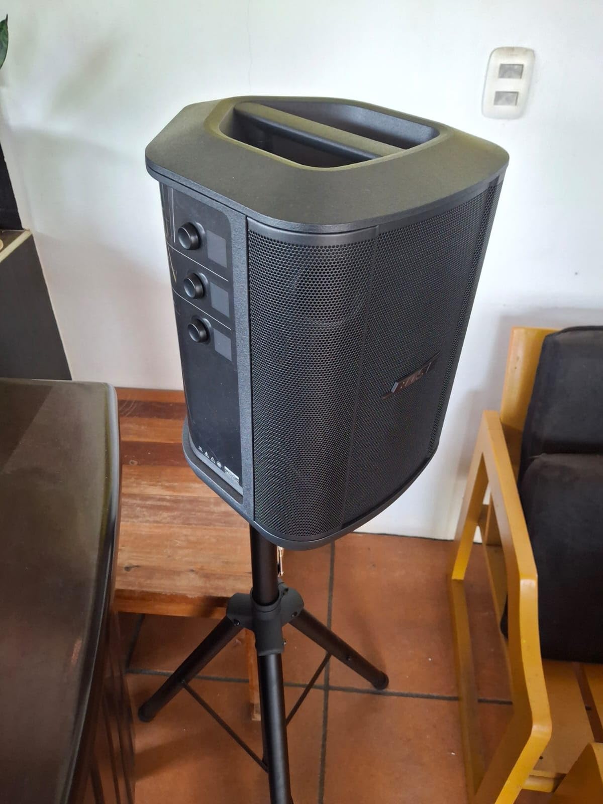 Bose S1 Pro+ All-in-One PA Speaker - Powered, Wireless PA System, Multiple Positioning Options, Ergonomic Carry Handle, Up to 11 Hours of Playtime, Black customer photo 1