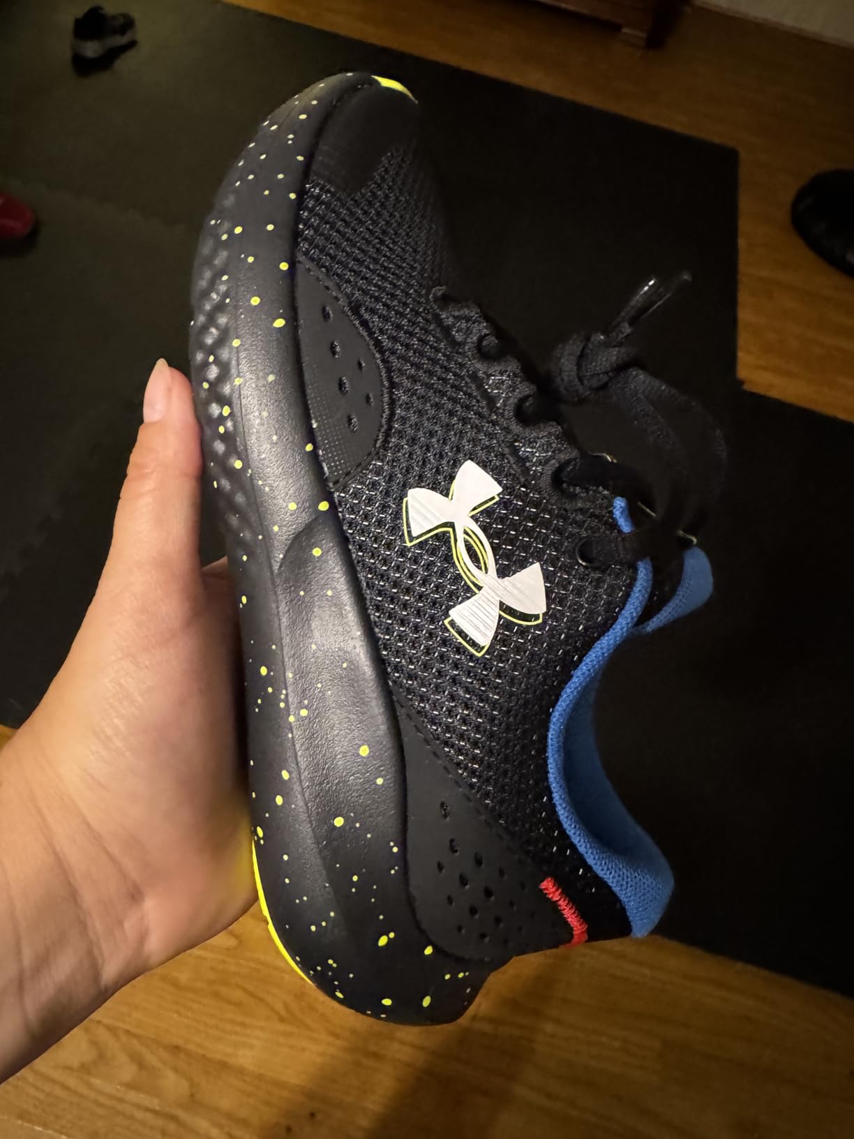 Under Armour Boys' Grade School Surge 4 customer photo 2