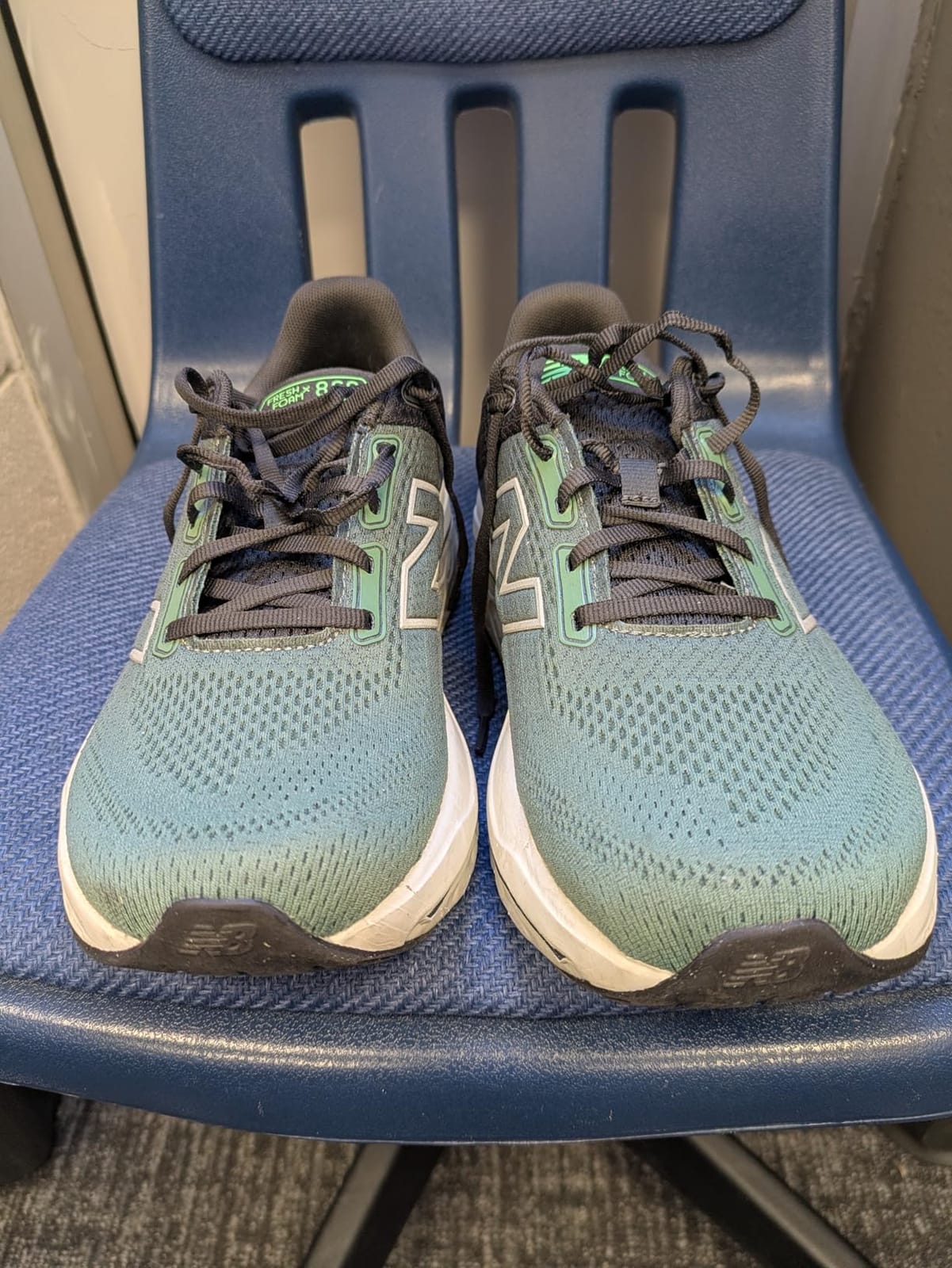 New Balance Men's Fresh Foam X 860 V14 Running Shoe customer photo 2