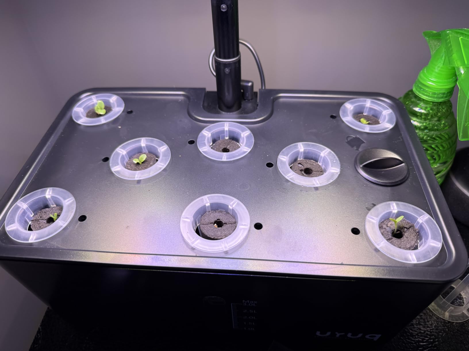 URUQ 8 Pods Hydroponics Growing System with LED Grow Light - White customer photo 2