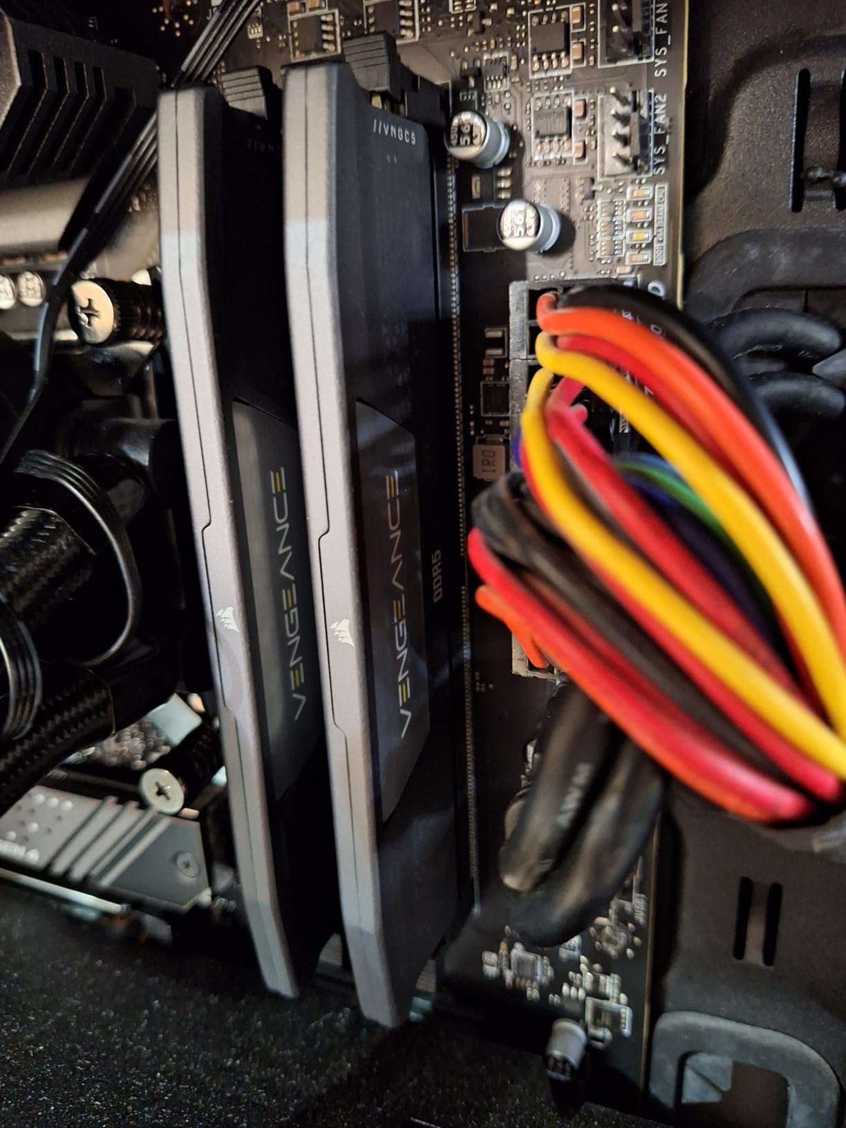 CORSAIR Vengeance DDR5 64GB (2x32GB) DDR5 6000MHz CL30 AMD EXPO Intel XMP iCUE Compatible Computer Memory – Gray (CMK64GX5M2B6000Z30) customer photo 2