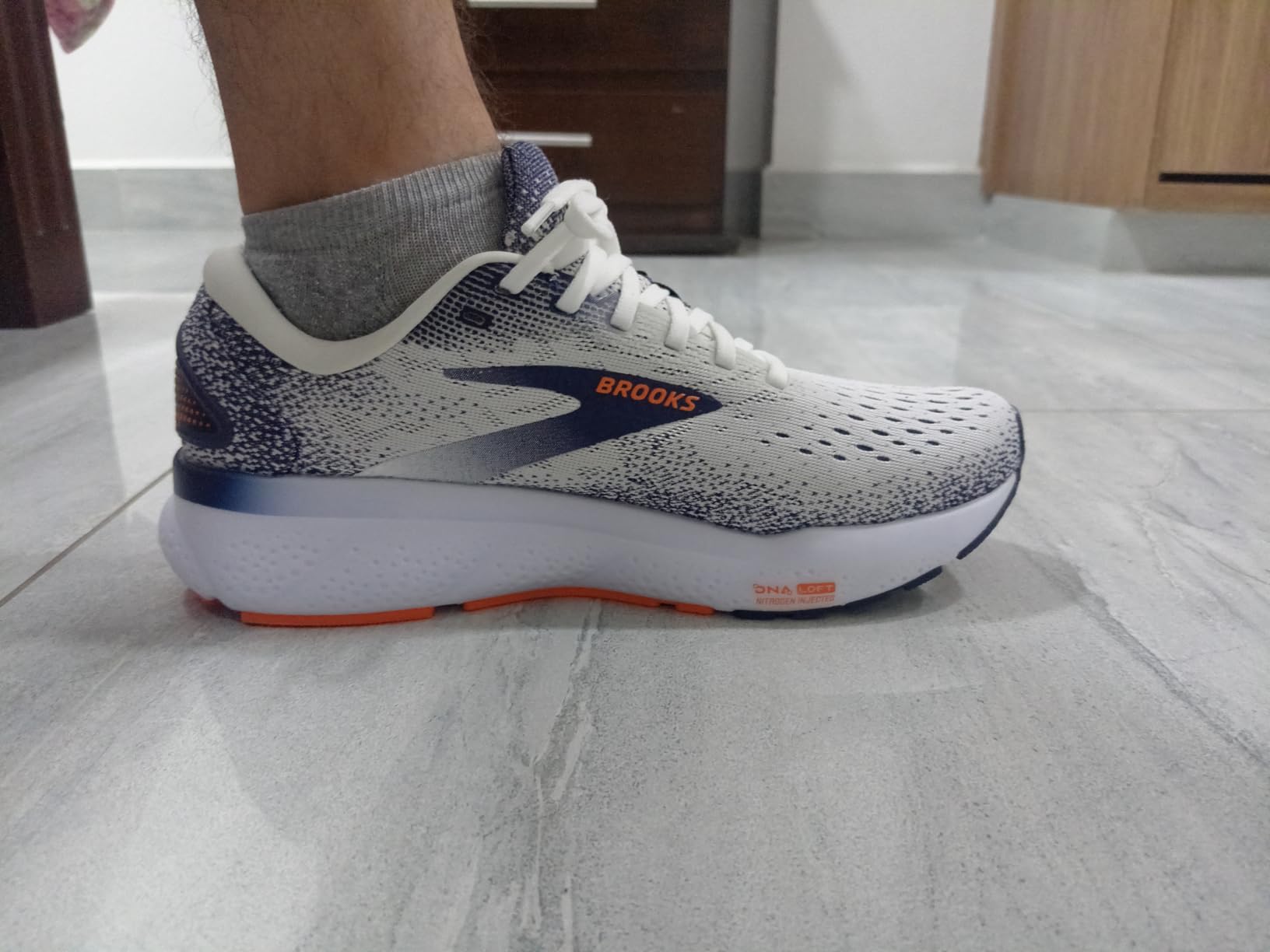 Brooks Men’s Ghost 16 Neutral Running Shoe customer photo 1
