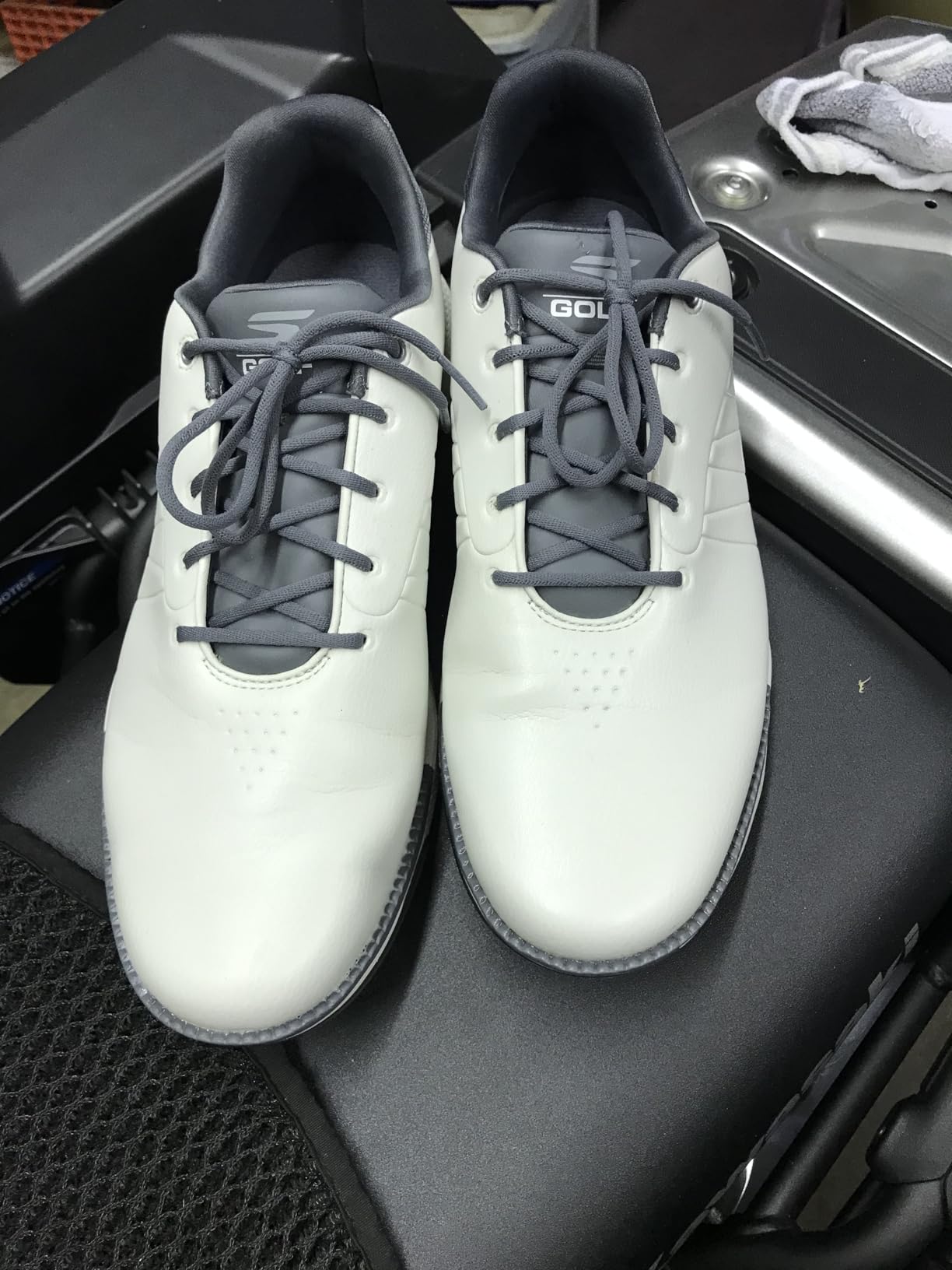Skechers Men's Tempo Waterproof Golf Shoes customer photo 1
