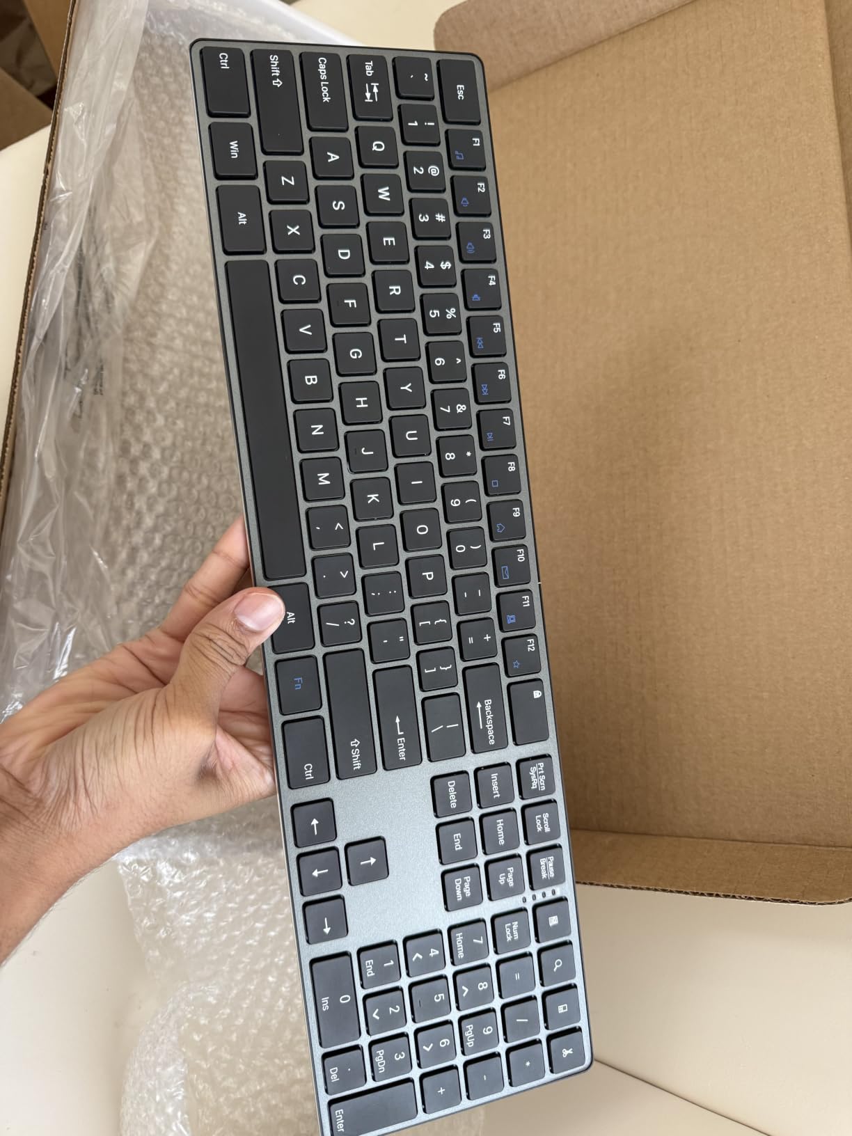 Amazon Basics Ultra Premium Wireless Keyboard and Mouse Combo, Rechargeable, Full-Size with Number Pad, Sleek Design, Plug and Play, Quiet Typing, 2.4GHz USB Receiver, Black customer photo 1