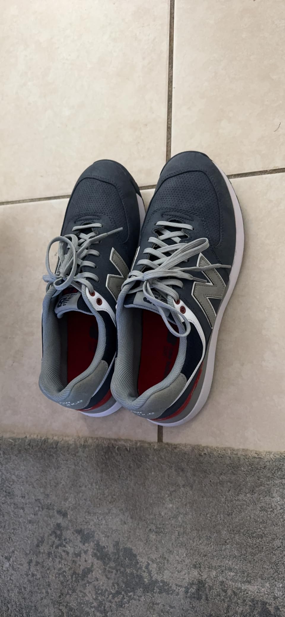 Men's 574 Greens V2 customer photo 2