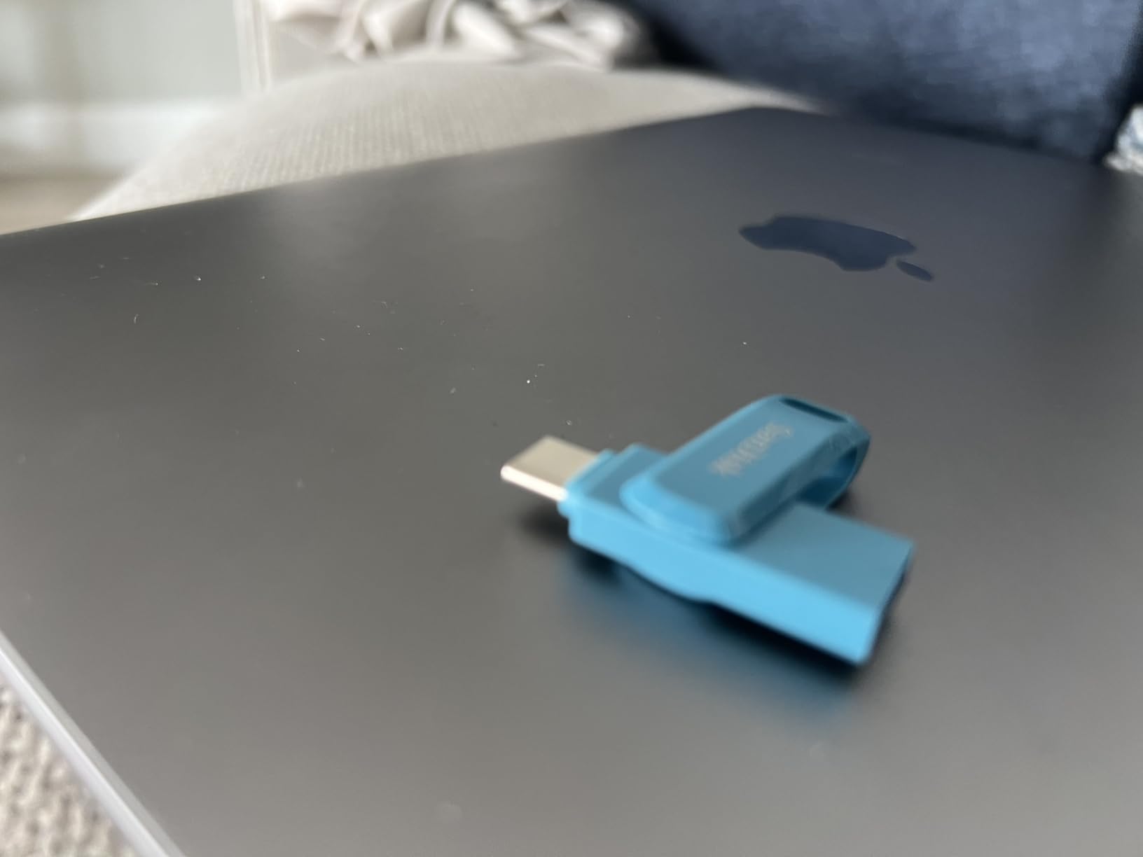 SANDISK 1TB Ultra Dual Drive Go, USB-C & USB-A, Up to 400MB/s Read Speeds customer photo 1