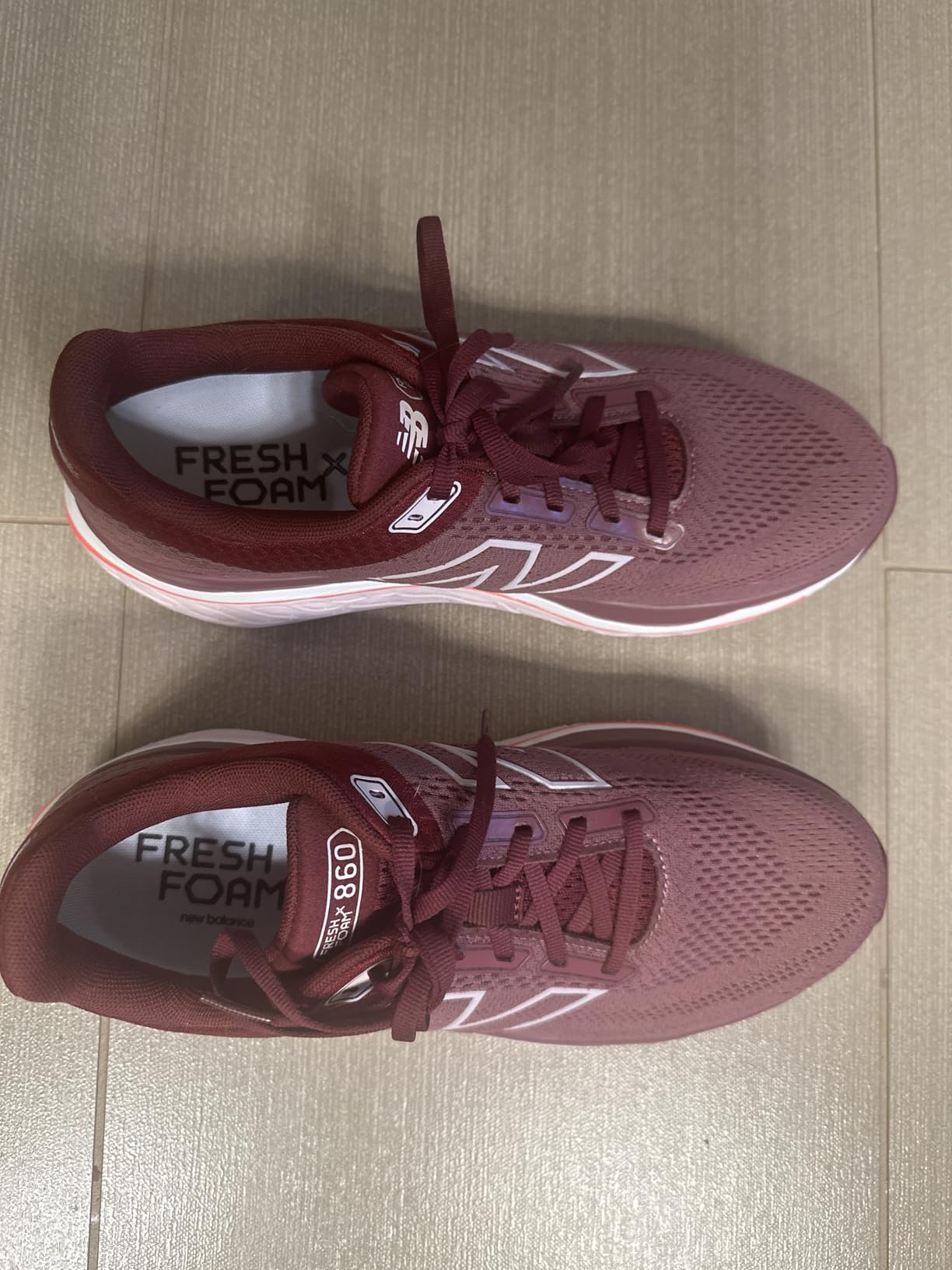 New Balance Women's Fresh Foam X 860 V14 customer photo 1