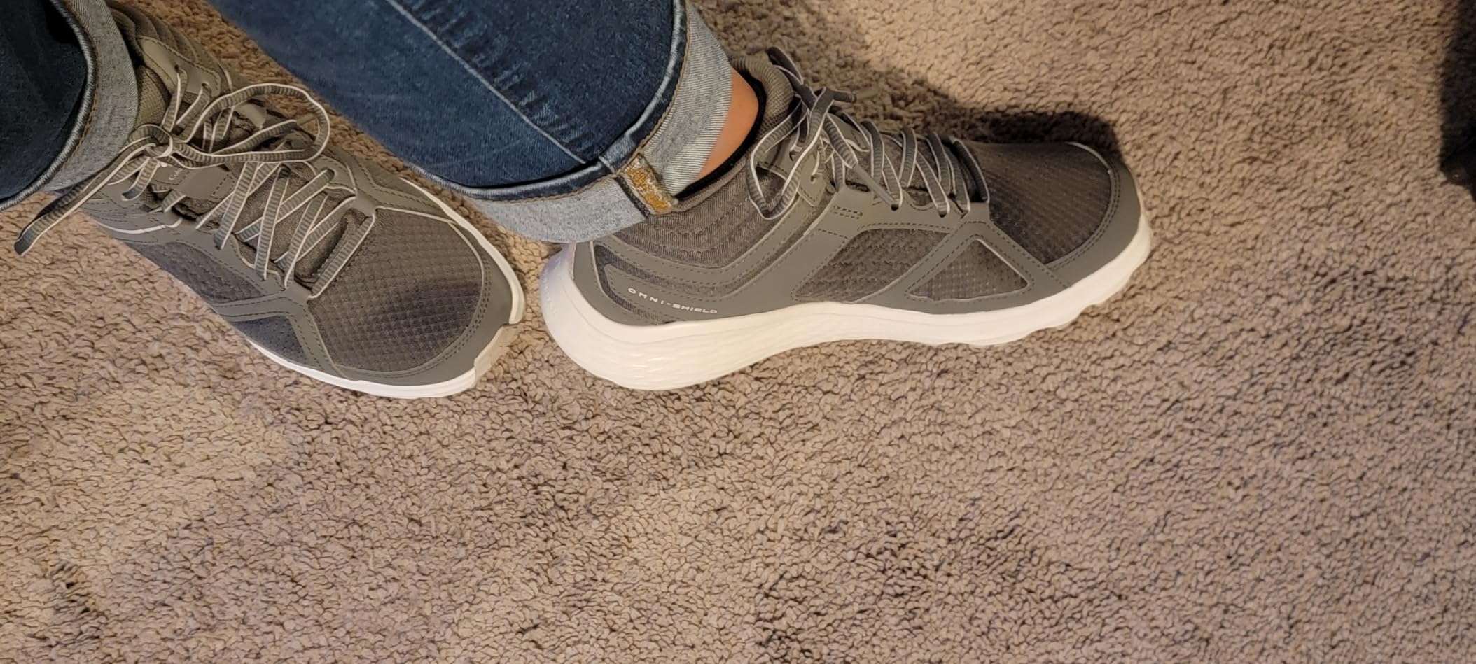 Columbia Novo Trail Mid customer photo 1