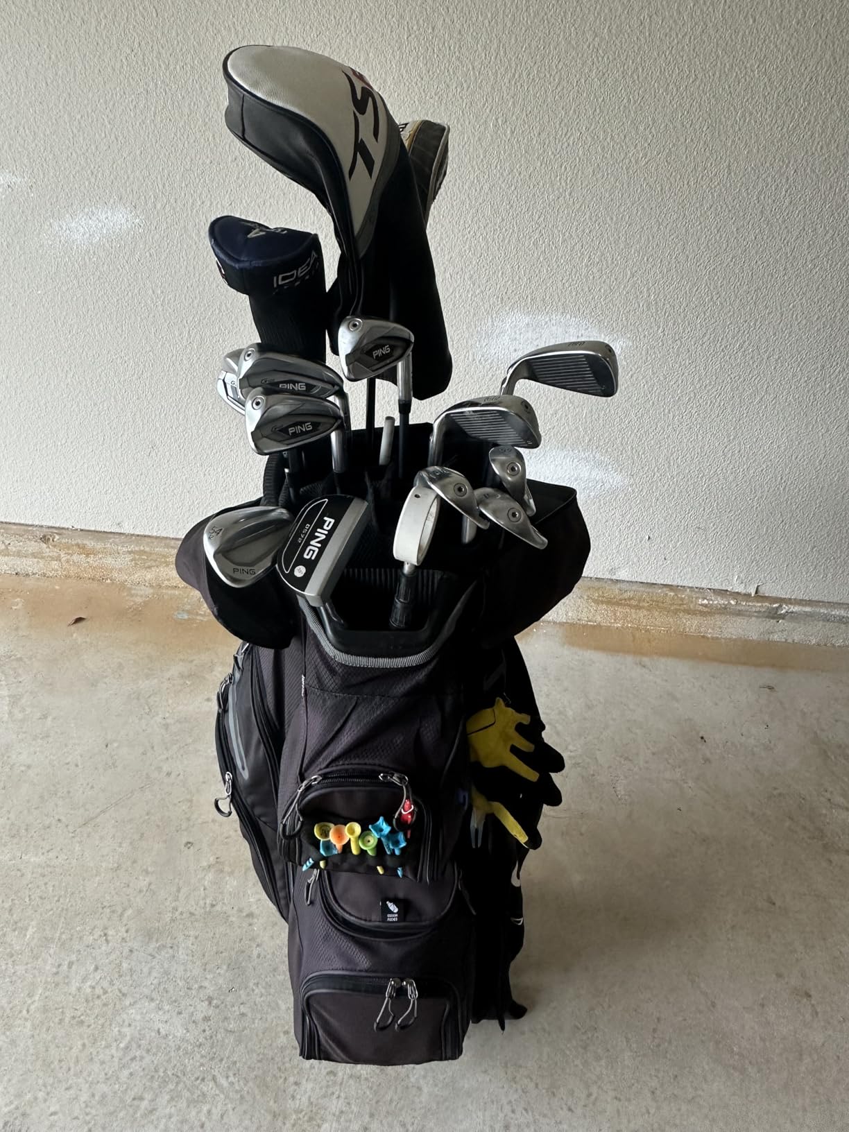 uniHimal Golf Cart Bag, 15 Way Organizer Divider Top with Handles | 15 Separate Compartments, Extra Storage Pockets, Rain Cover, Comfortable carry handles, Tough Abrasion-Resistant Materials customer photo 2