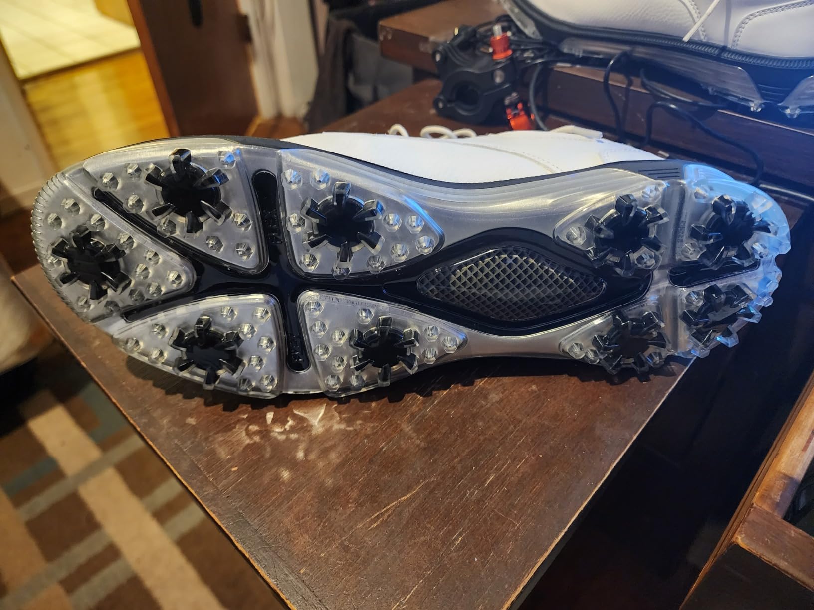 ULTIANT Mens Golf Shoes Traditions Spikeless Size 7.5-14 customer photo 1