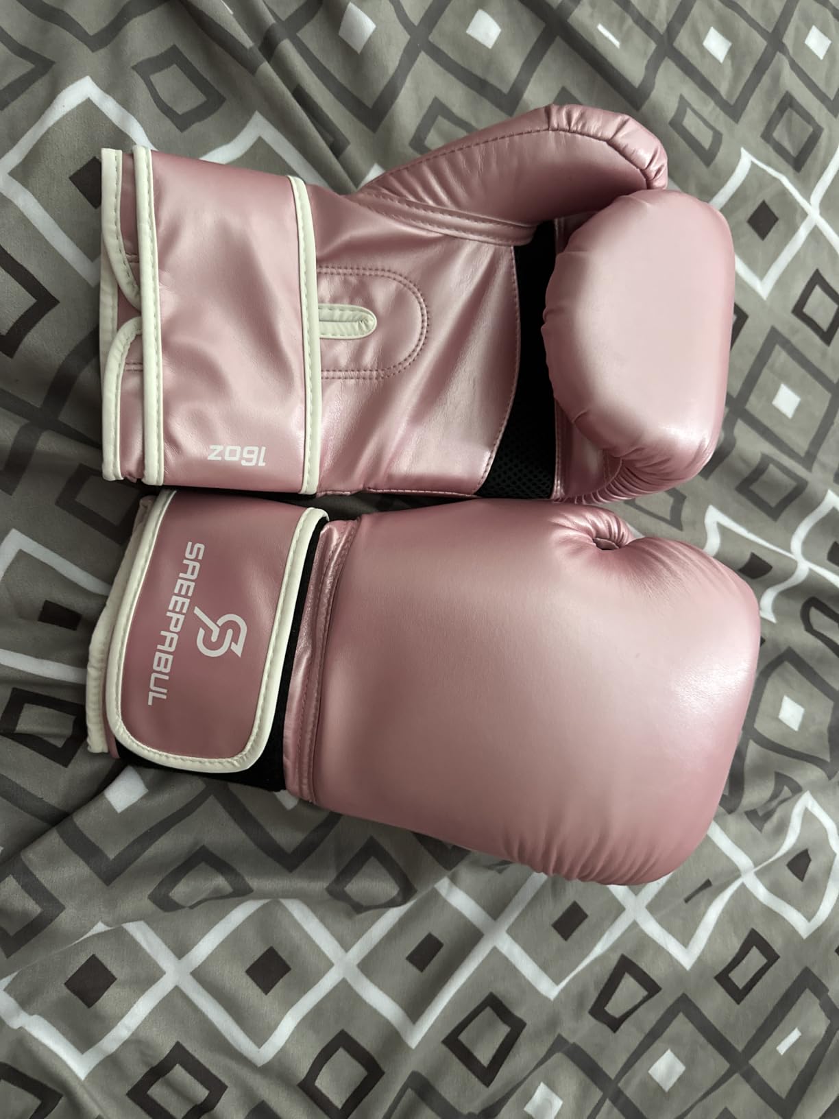 Boxing Gloves for Men & Women, Beginner Kickboxing, 8-16oz customer photo 2