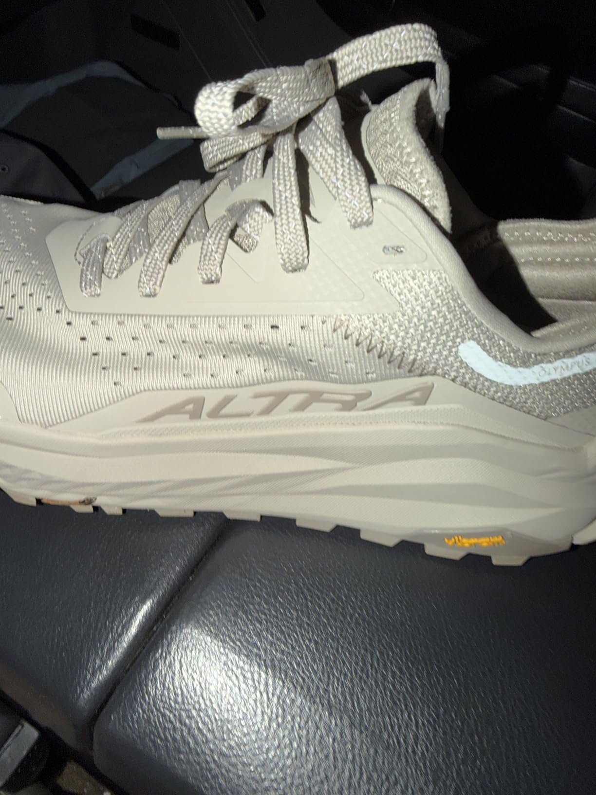 ALTRA Men's Olympus 6 Trail Running Shoe customer photo 2