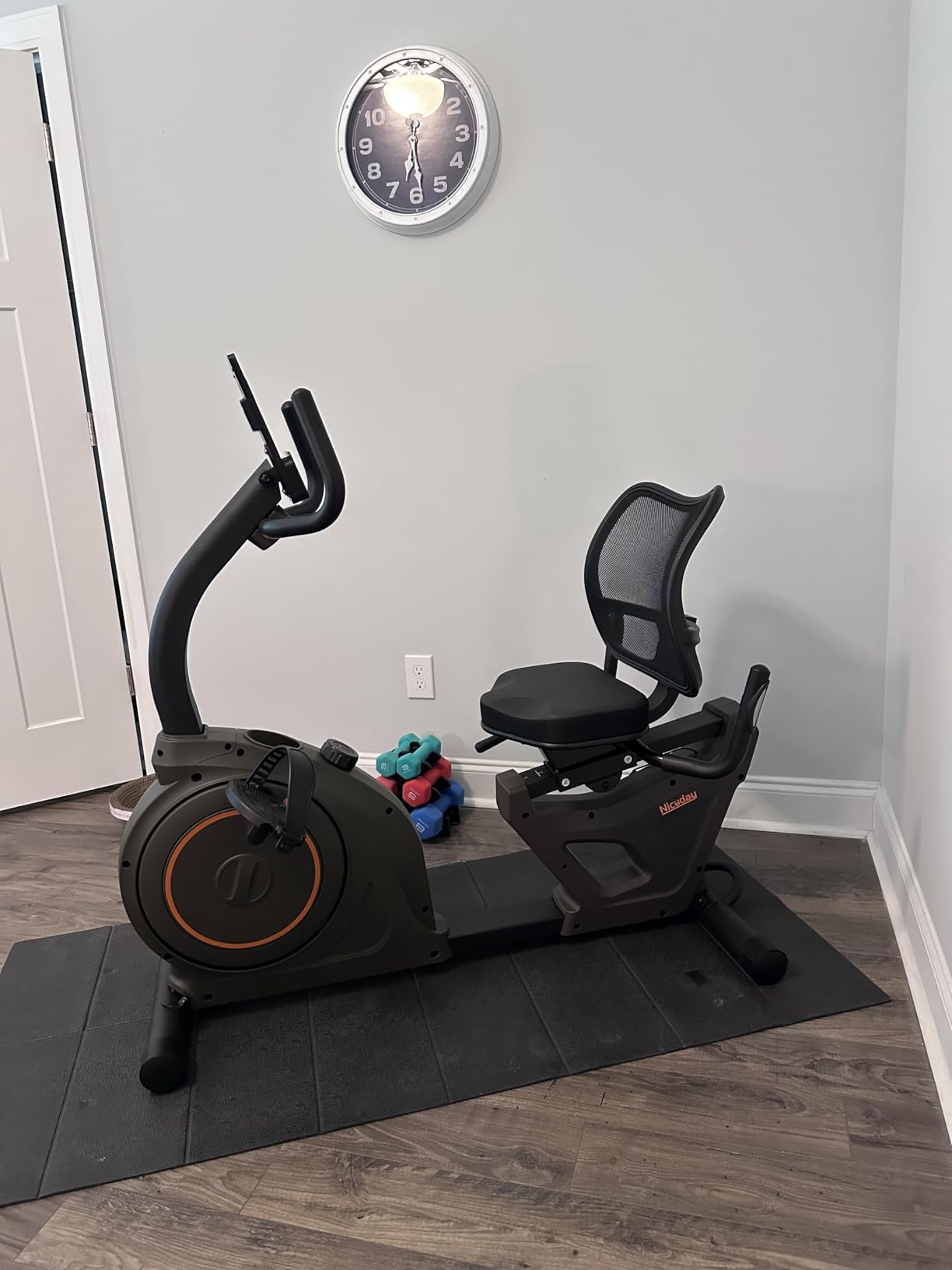 Niceday Recumbent Exercise Bike for Home Stationary Bike with APP Training | Recumbent Bike for Seniors Adults, Magnetic Recumbent Stationary Bike with Exclusive App, Heart Rate Handle, Adjustable Seat customer photo 1