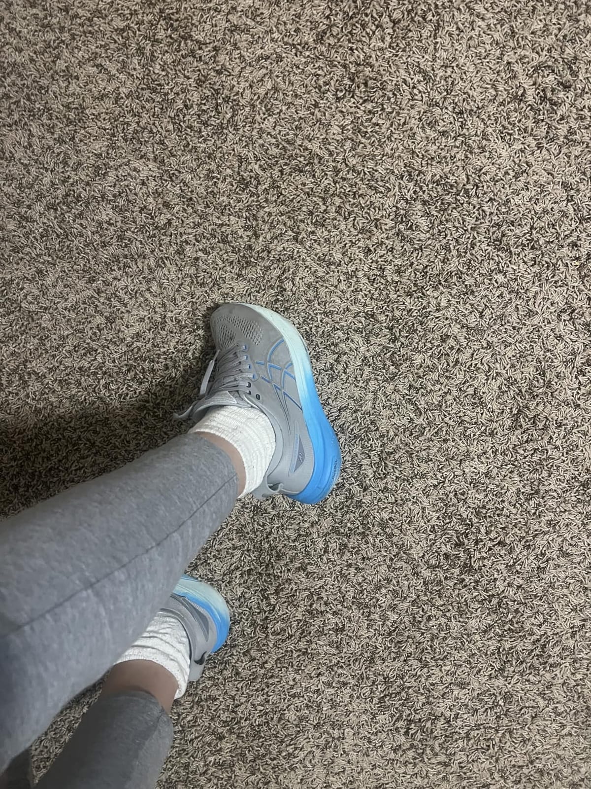 ASICS Women's Gel-Kayano 31 Running Shoes customer photo 2
