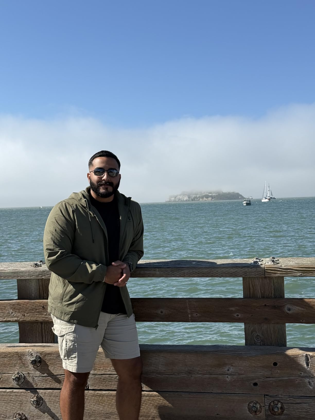 Under Armour Rival Woven Windbreaker customer photo 2