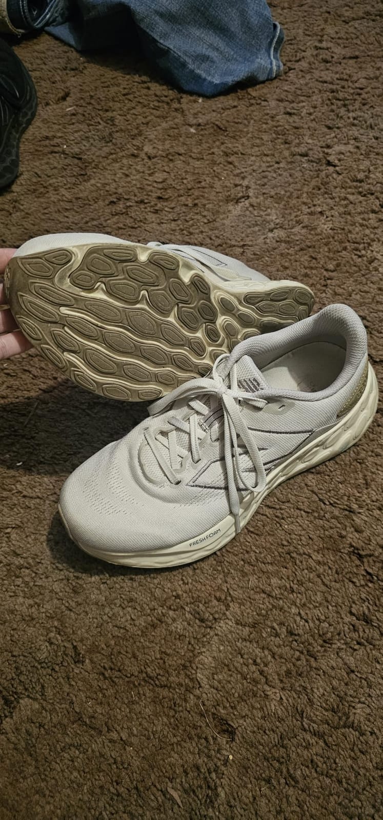 New Balance Men's Fresh Foam 680 V8 customer photo 2
