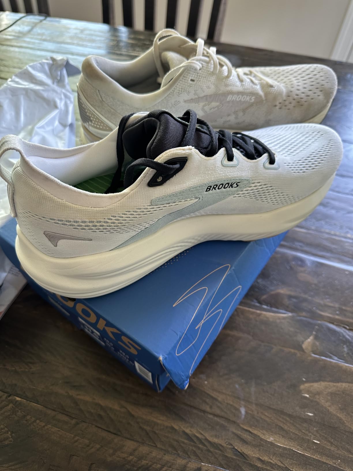 Brooks Men's Glycerin 22 Neutral Running Shoe customer photo 1