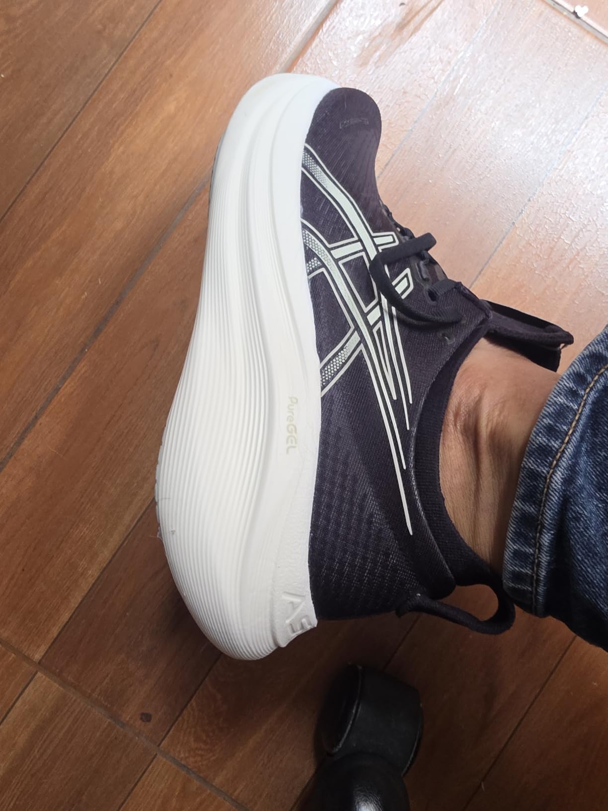 ASICS Men's Gel-Nimbus 27 Running Shoes customer photo 2