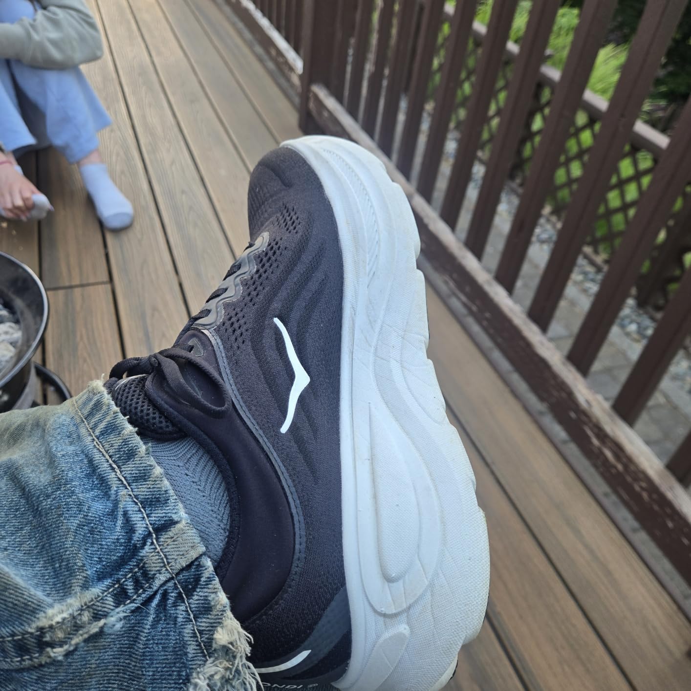 Hoka Men's Bondi 9 customer photo 1