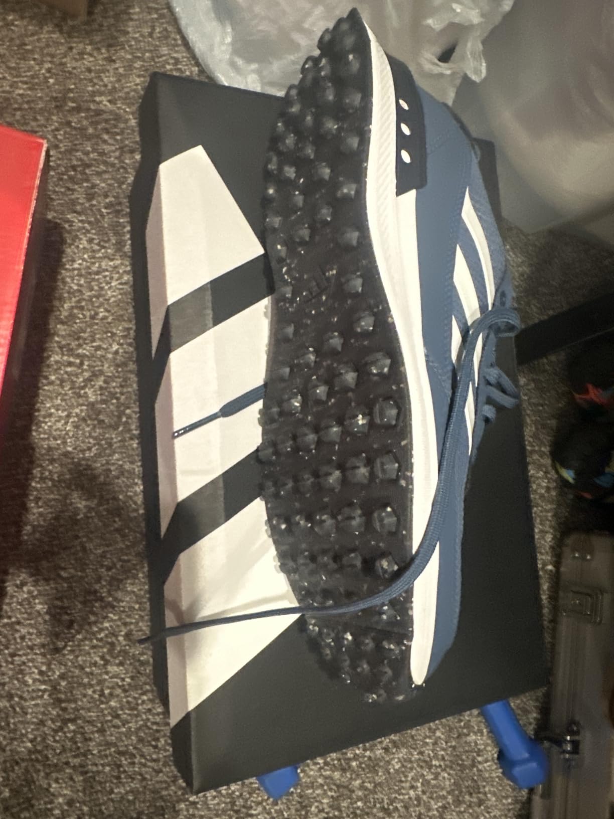 adidas Men's S2G '24 Spikeless Textile Golf Shoes customer photo 2