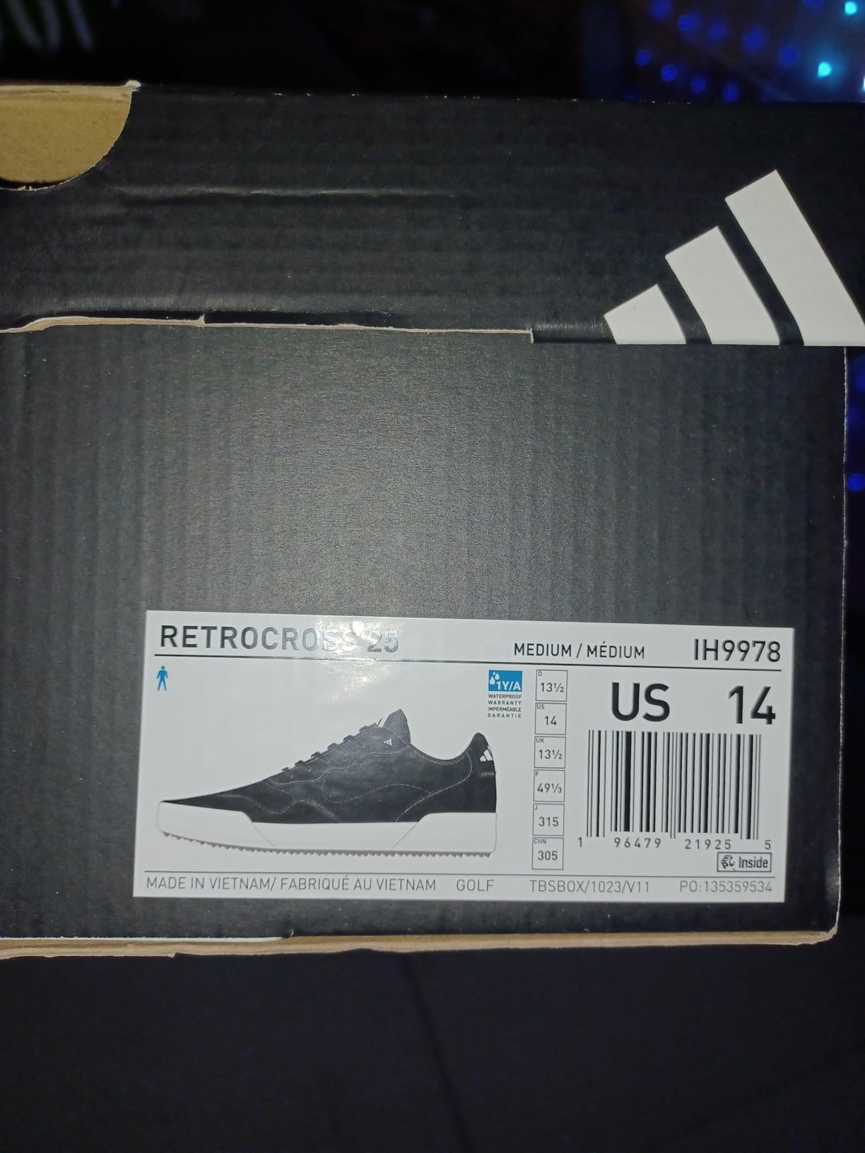 adidas Men's Retrocross 25 Spikeless Golf Shoes customer photo 1