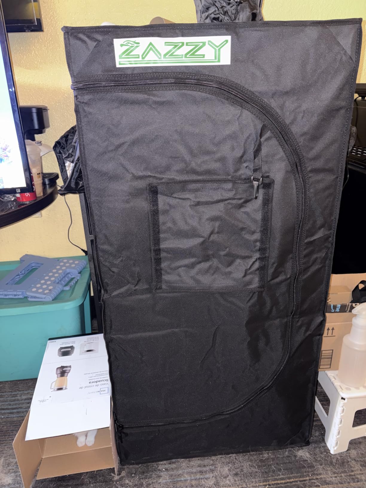 Zazzy Grow Tent 18