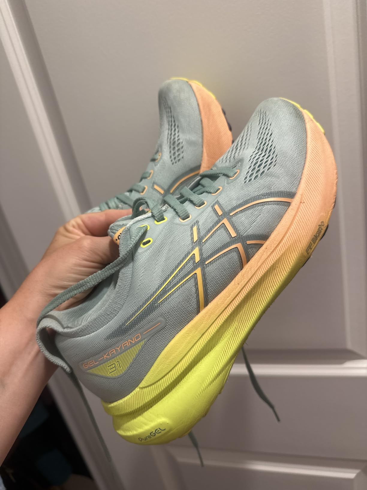 ASICS Women's Gel-Kayano 31 Running Shoes customer photo 1
