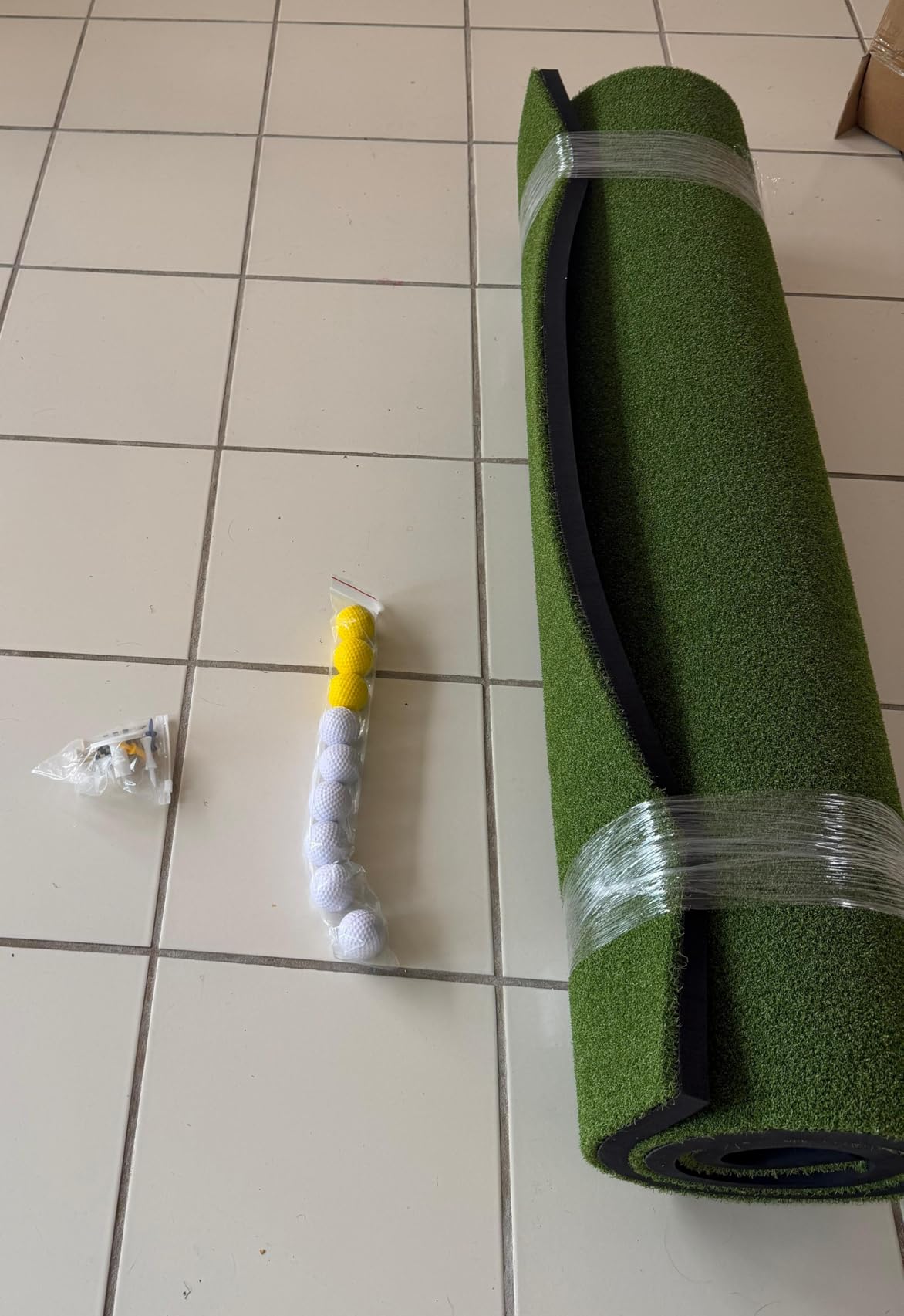 Bltend Golf Mat 36mm: 5x4ft/6x4ft Golf Hitting Mat Practice Outdoor Indoor | Elite Dense Artificial Turf, Heavy Duty Thickened EVA Backing, Balls & Tees, Driving Chipping Backyard Simulators Practice customer photo 2